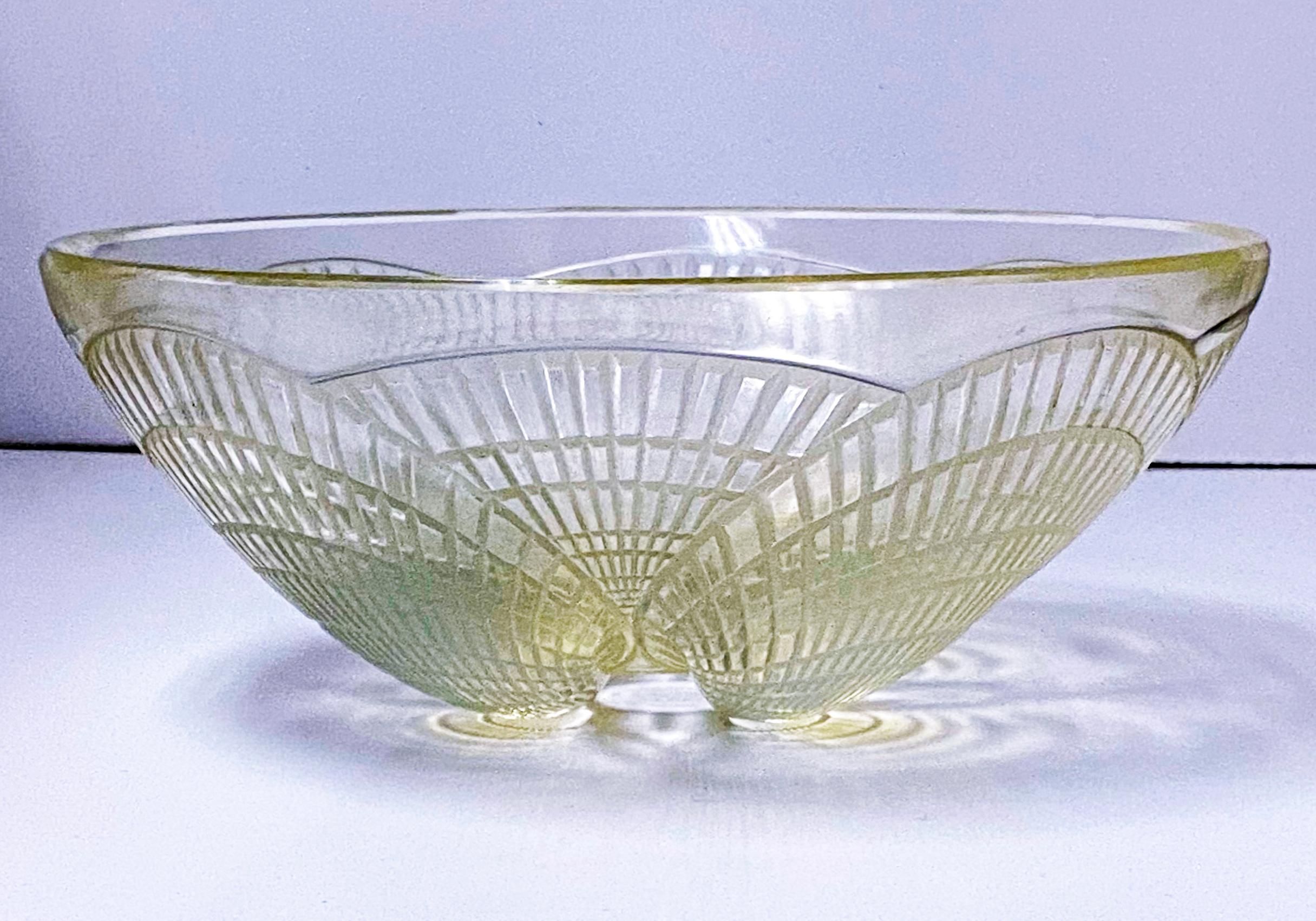 1930's René Lalique Opalescent Coquilles Bowl Number 3200 4