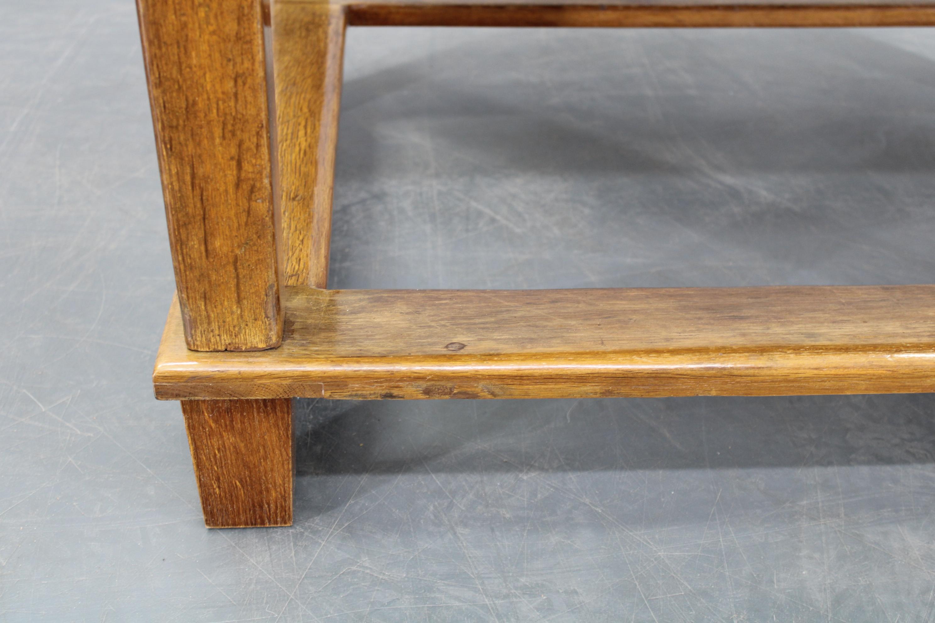 Table ancienne restaurée en chêne, Tchécoslovaquie, années 1930 en vente 3