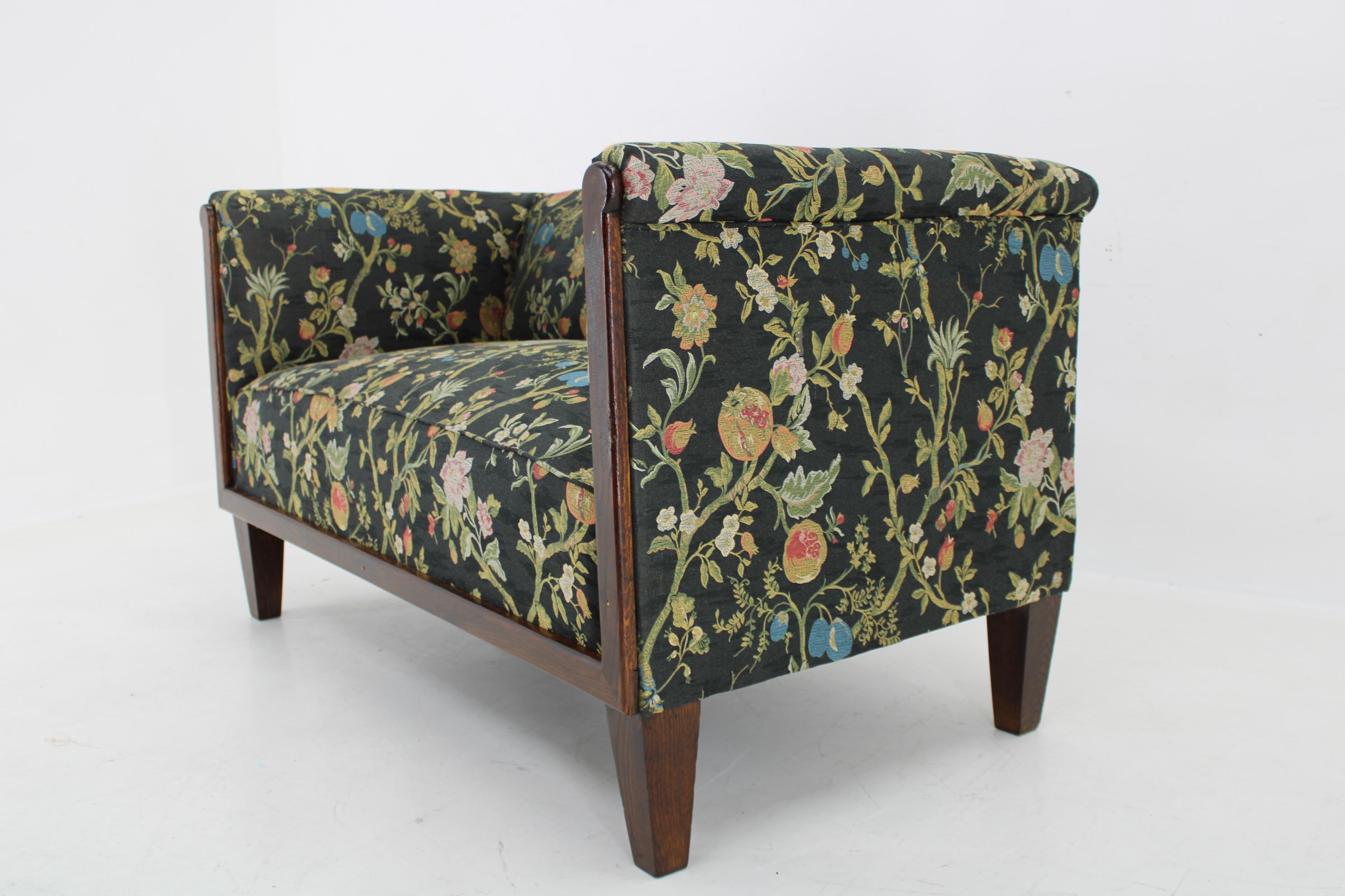 Mid-20th Century 1930s Restored Art Deco 2-Seater Sofa , Czechoslovakia
