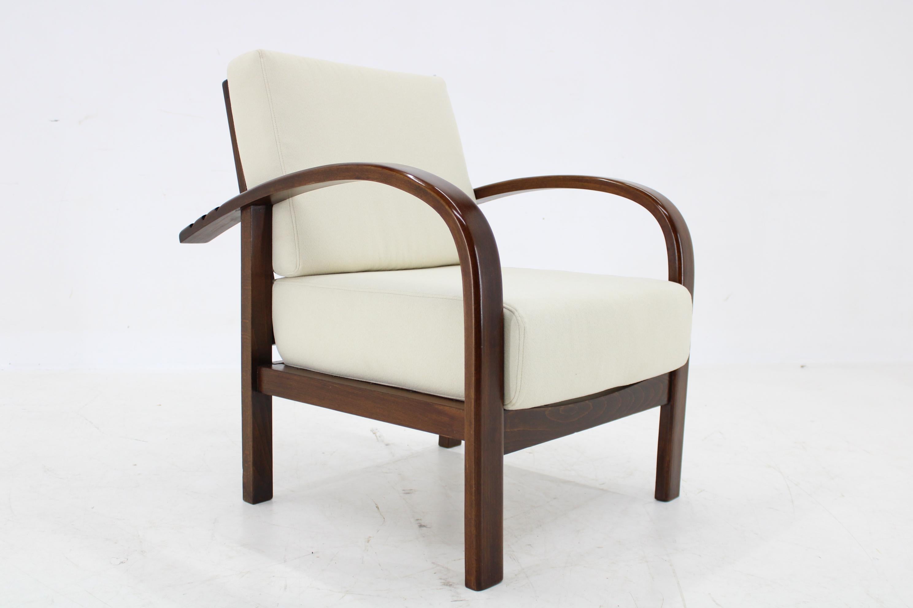 1930s Restored Art Deco Adjustable Armchair by Fischel, Czechoslovakia In Good Condition For Sale In Praha, CZ