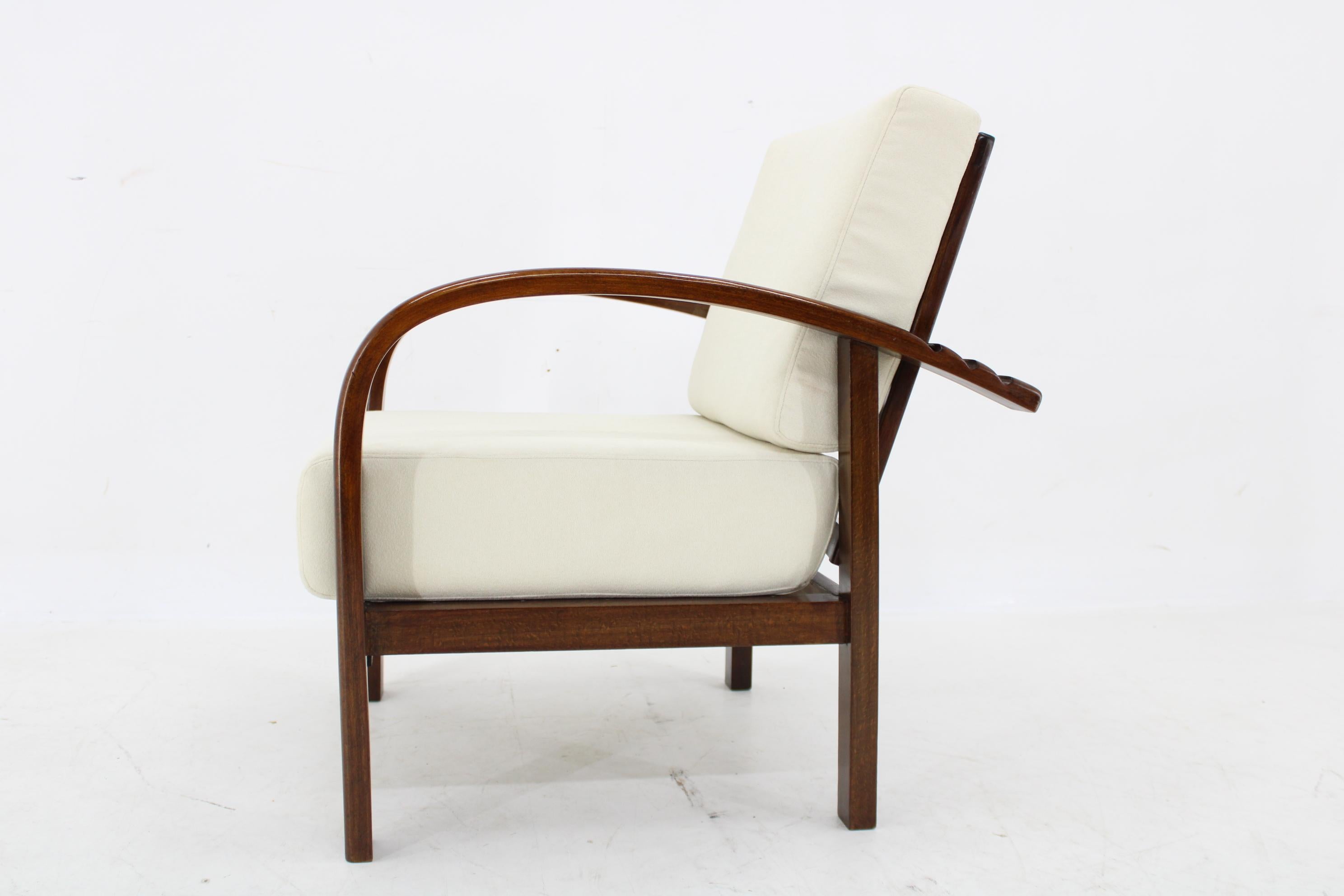 1930s Restored Art Deco Adjustable Armchair by Fischel, Czechoslovakia For Sale 2