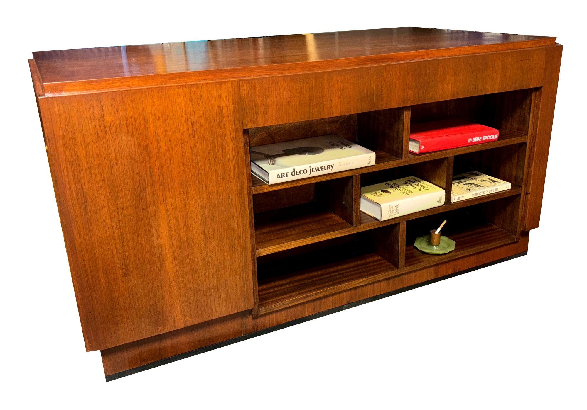 Scrivania direzionale Art Deco francese restaurata degli anni '30 in mogano e cromo con librerie in vendita 1