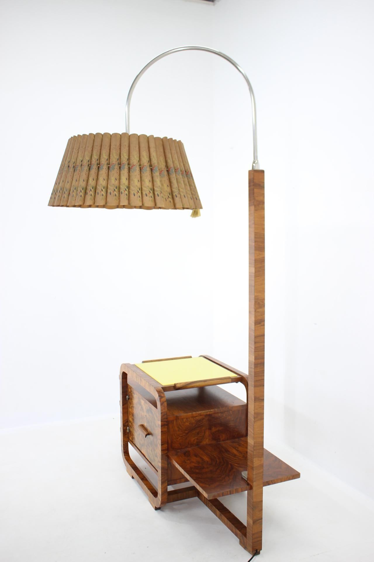1930s Restored Large Art Deco Floor Lamp, Czechoslovakia In Good Condition For Sale In Praha, CZ
