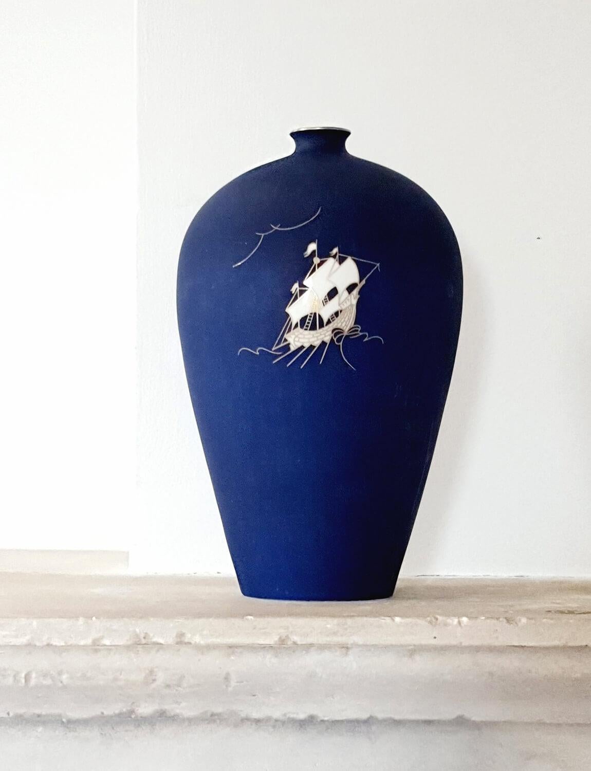 Mid-20th Century Italian Giovanni Gariboldi for Richard Ginori 1930s Signed Blue Vase with Ship