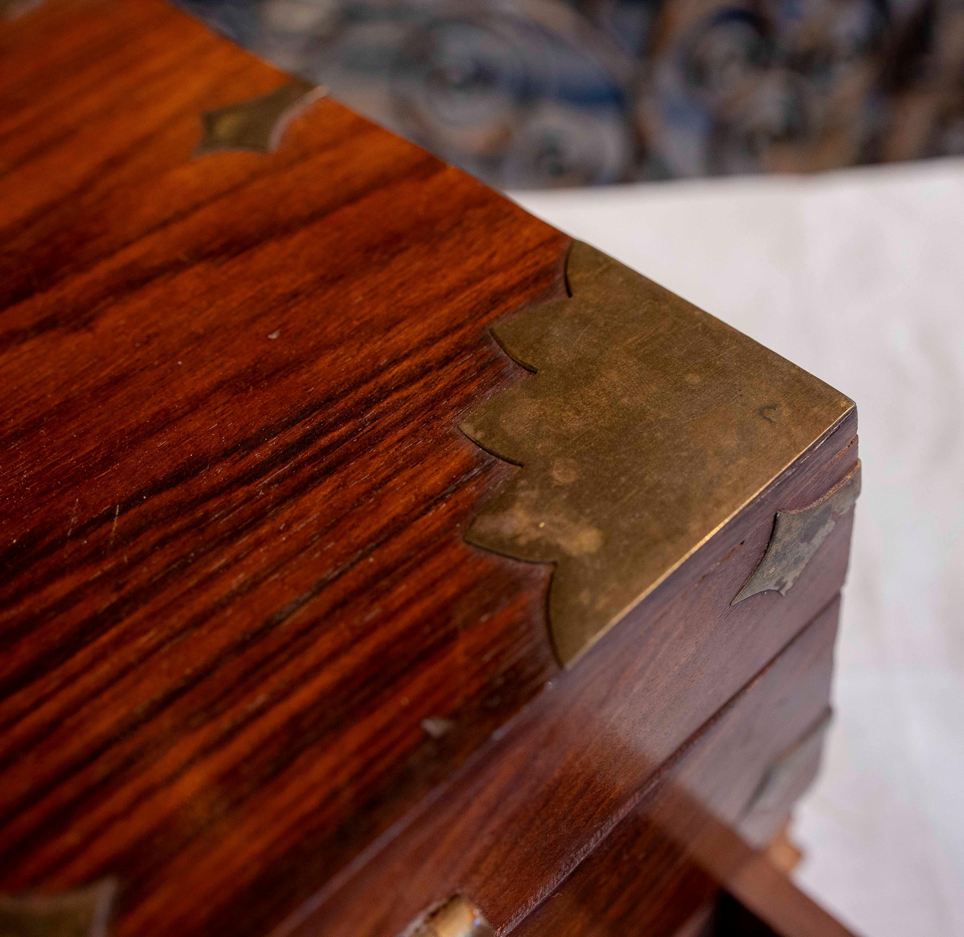 1930s Rosewood Campaign Desk Box with Brass Fittings For Sale 4