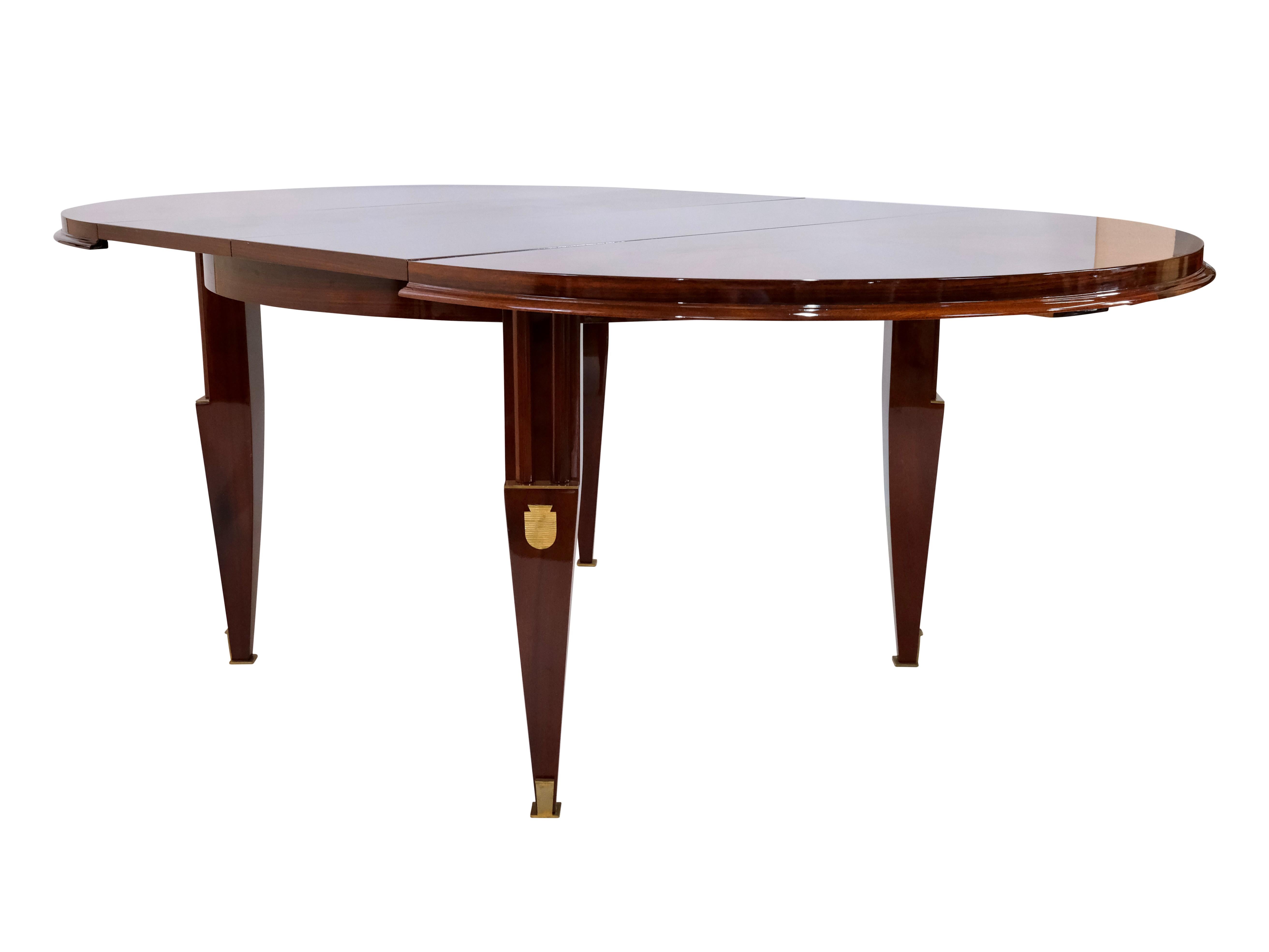 1930s Round Art Deco Dining or Center Table in Mahogany with Brass Fittings 3