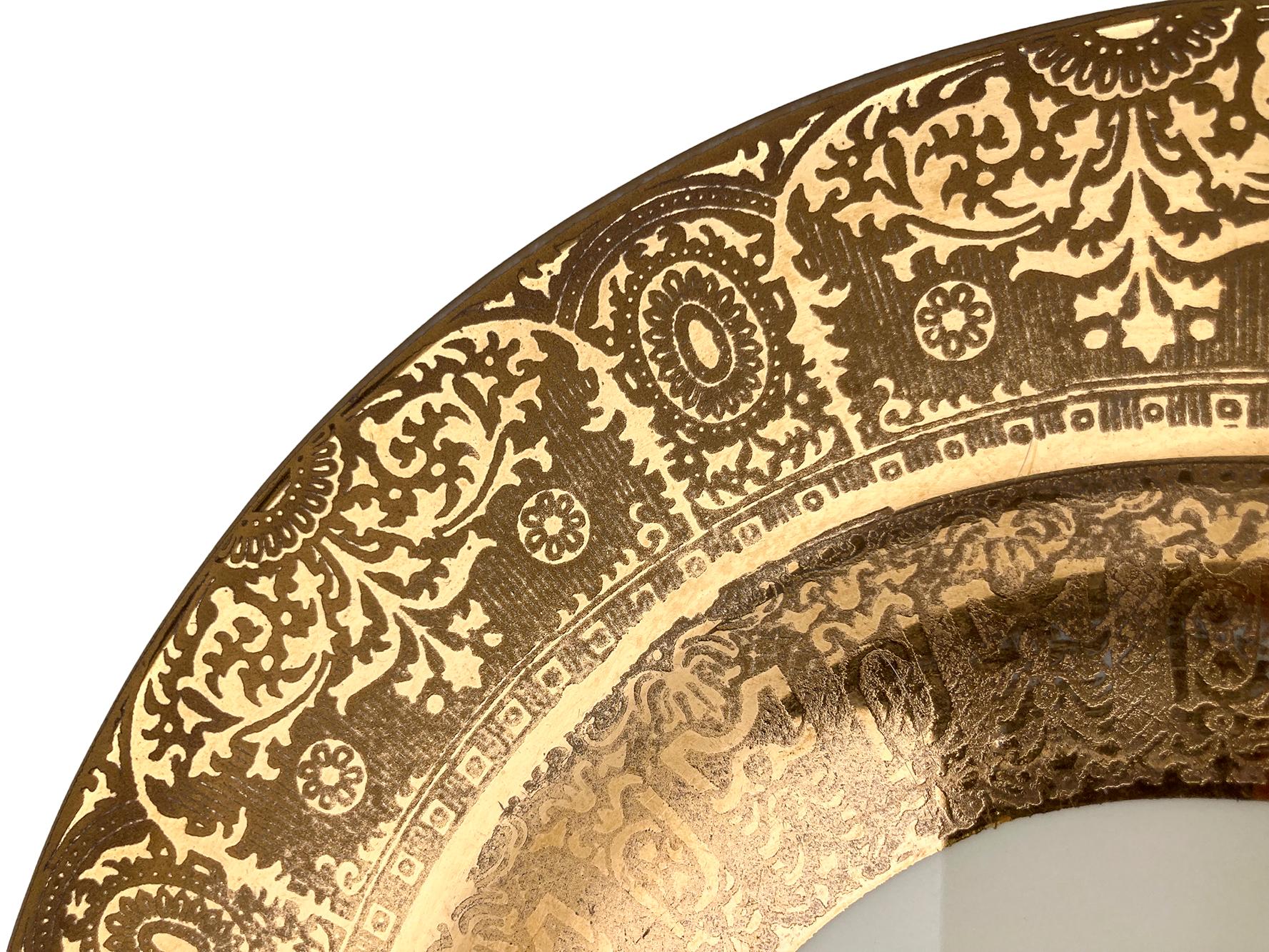 1930 Royal China Platos con borde dorado - Set de 12 en venta 9