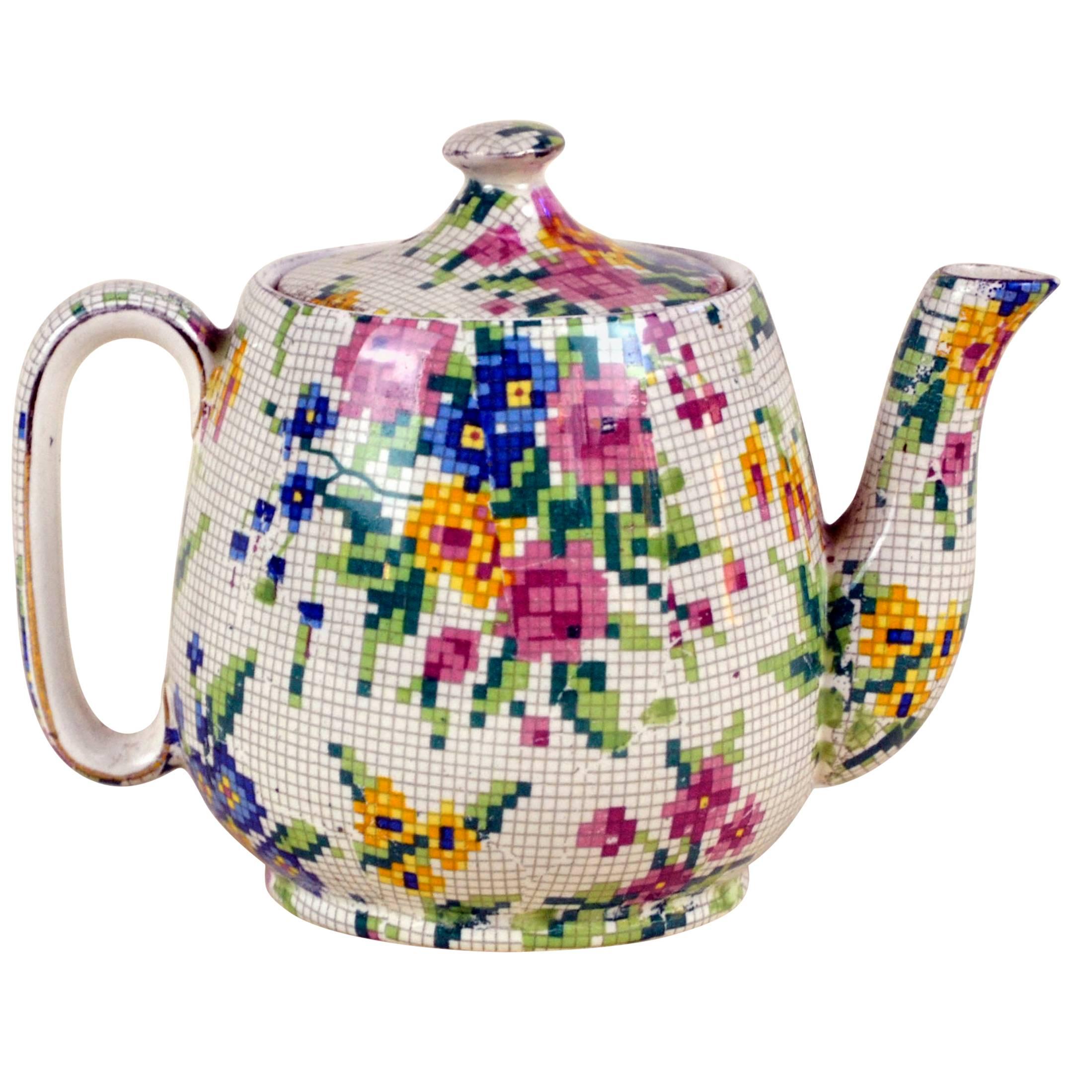 1930s Royal Winton Little Teapot Queen Anne Needlepoint Pattern Made in England For Sale