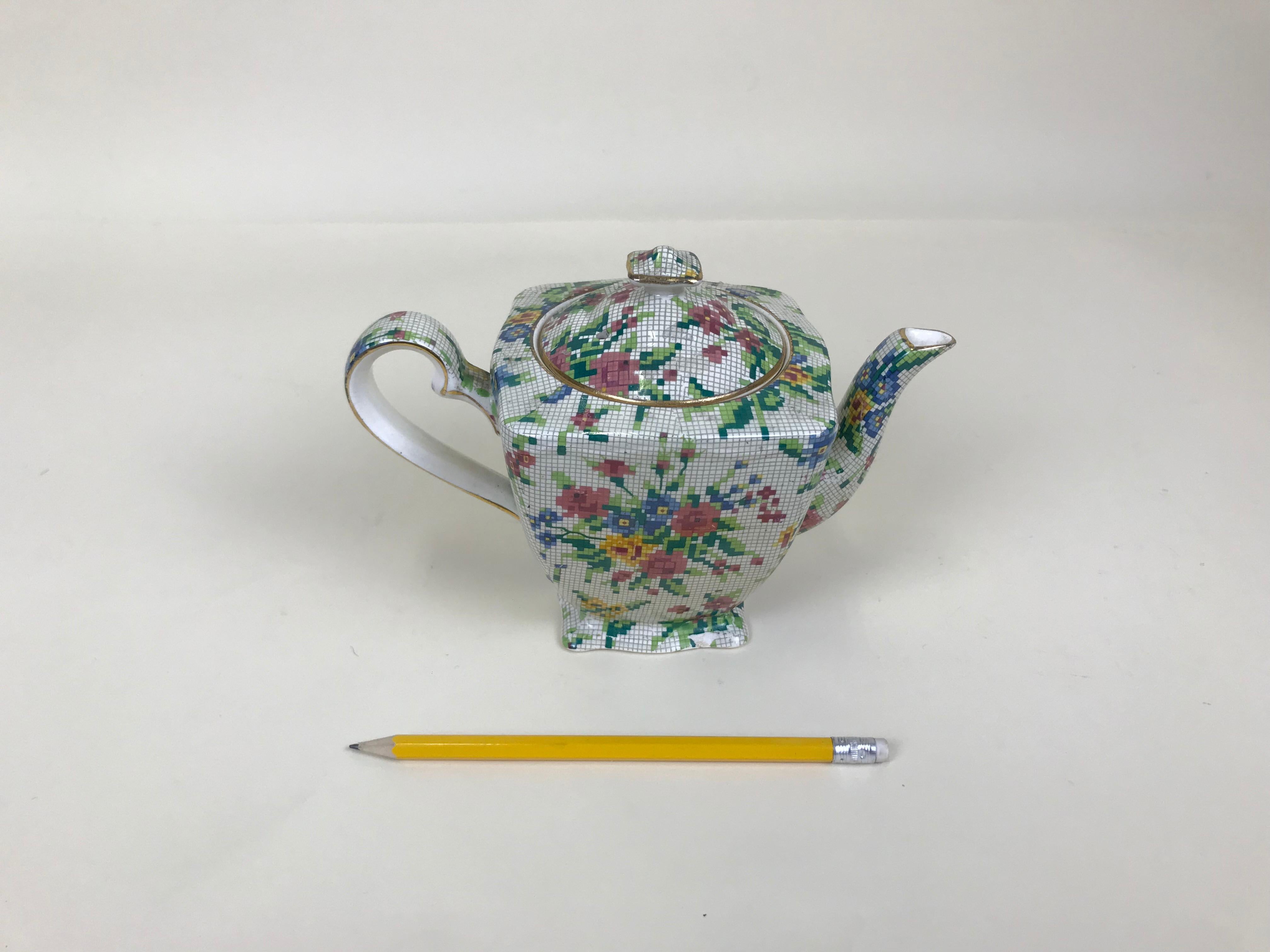 1930s teapot