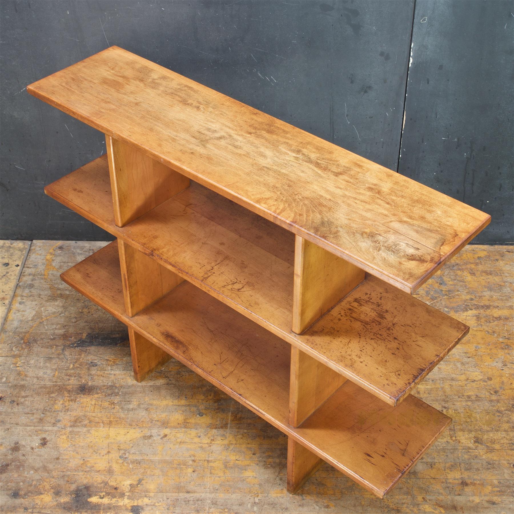 1930s Russell Wright Maple Bookcase American Modern Series Plant Stand Low Shelf In Distressed Condition In Hyattsville, MD