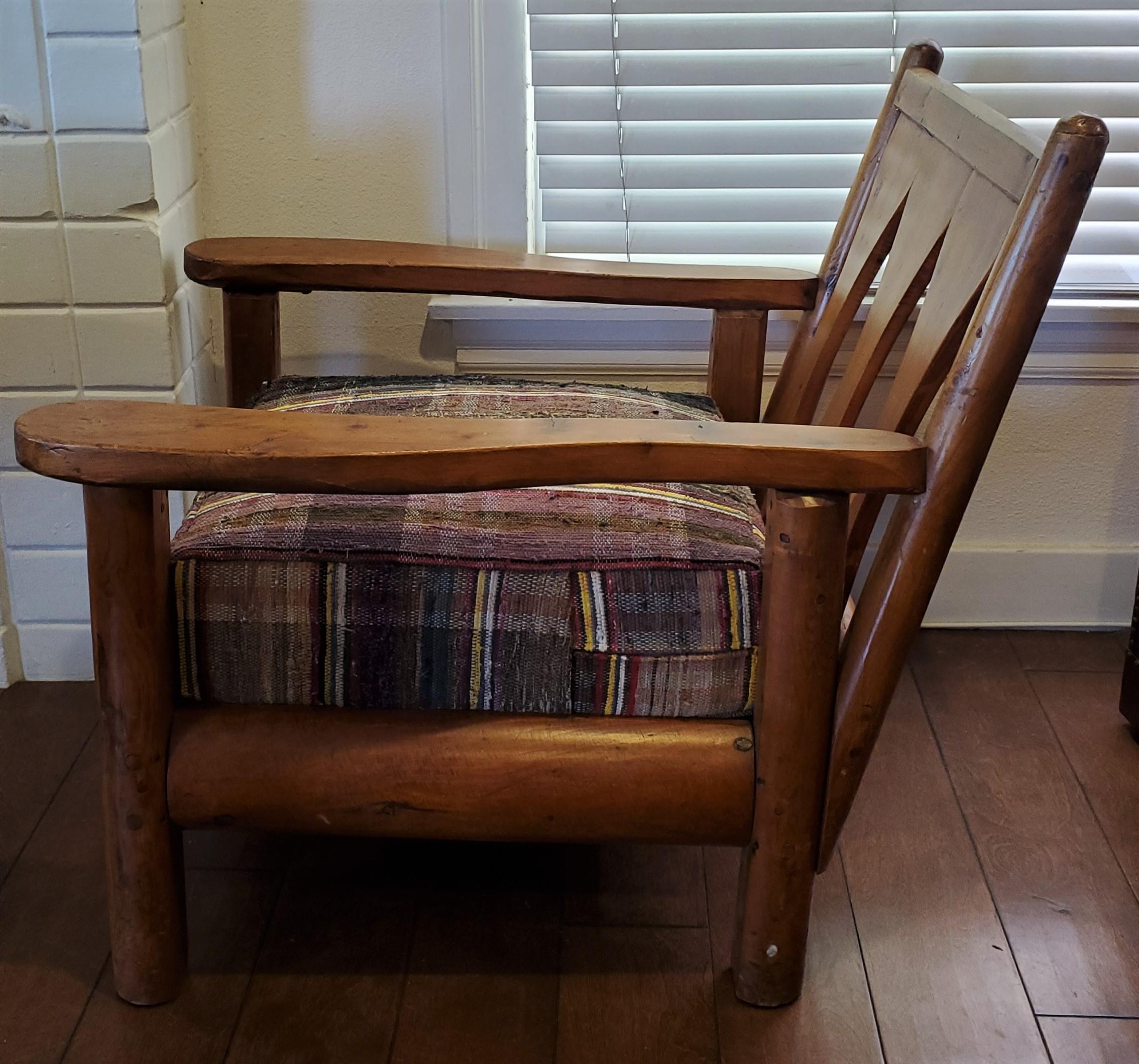 Adirondack 1930's Rustic Pine Rittenhouse Cabin Arm Chair W/ Rag Rug Cushions