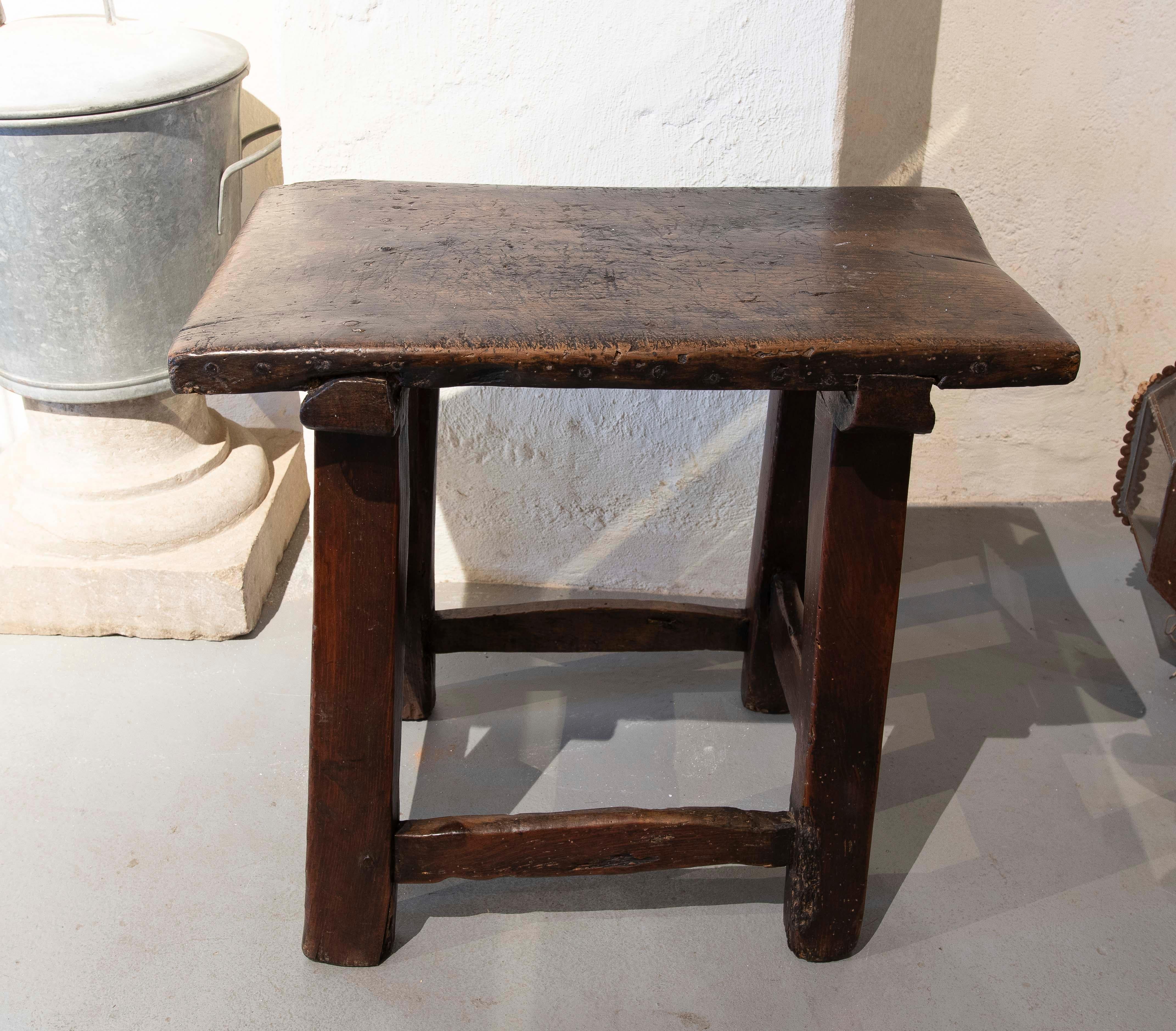 Spanish 1930s Rustic Wooden Stool Table For Sale