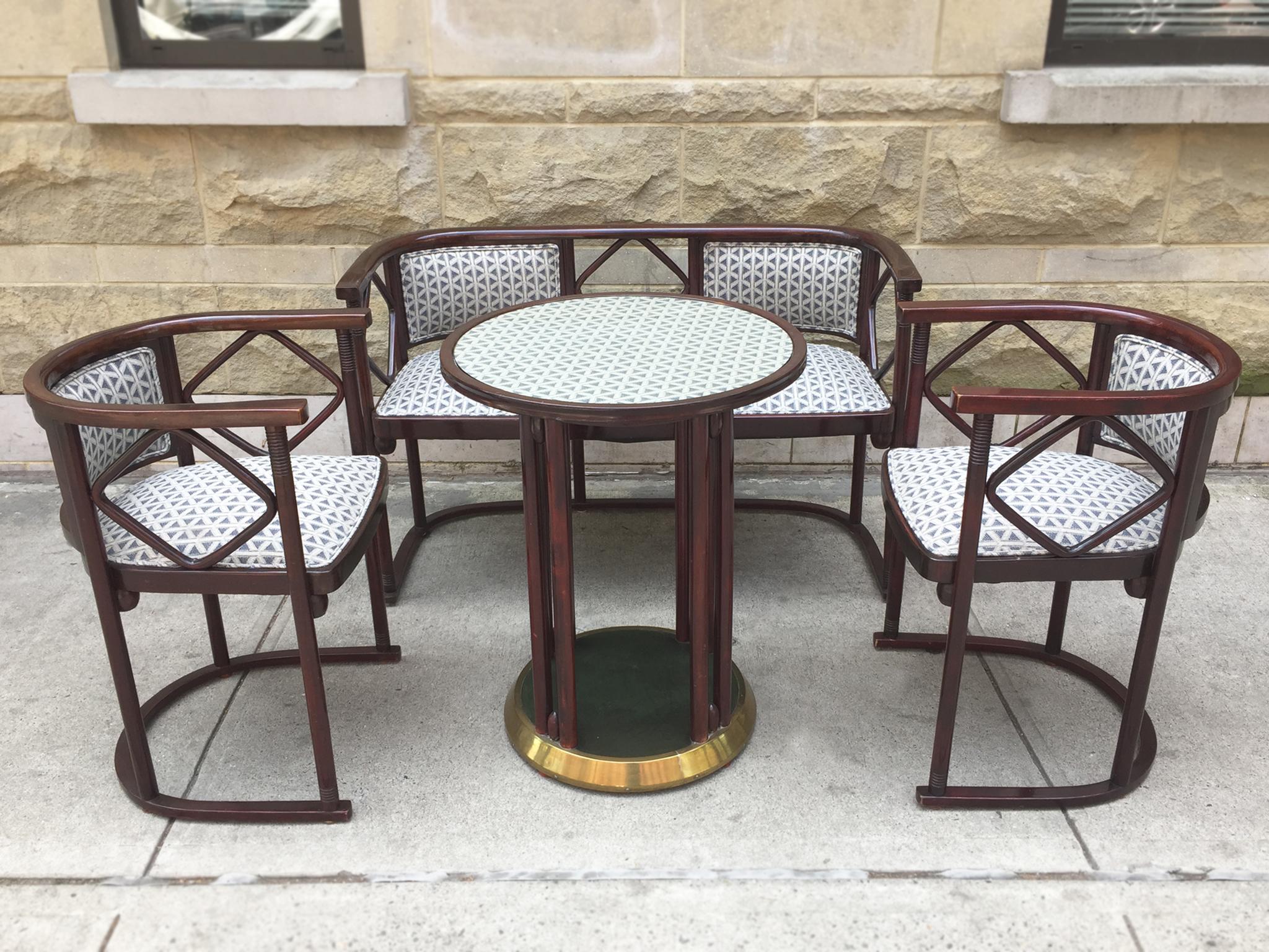 1930s Salon Suite by Josef Hoffmann for J&J Kohn and Mundus In Good Condition In New York, NY