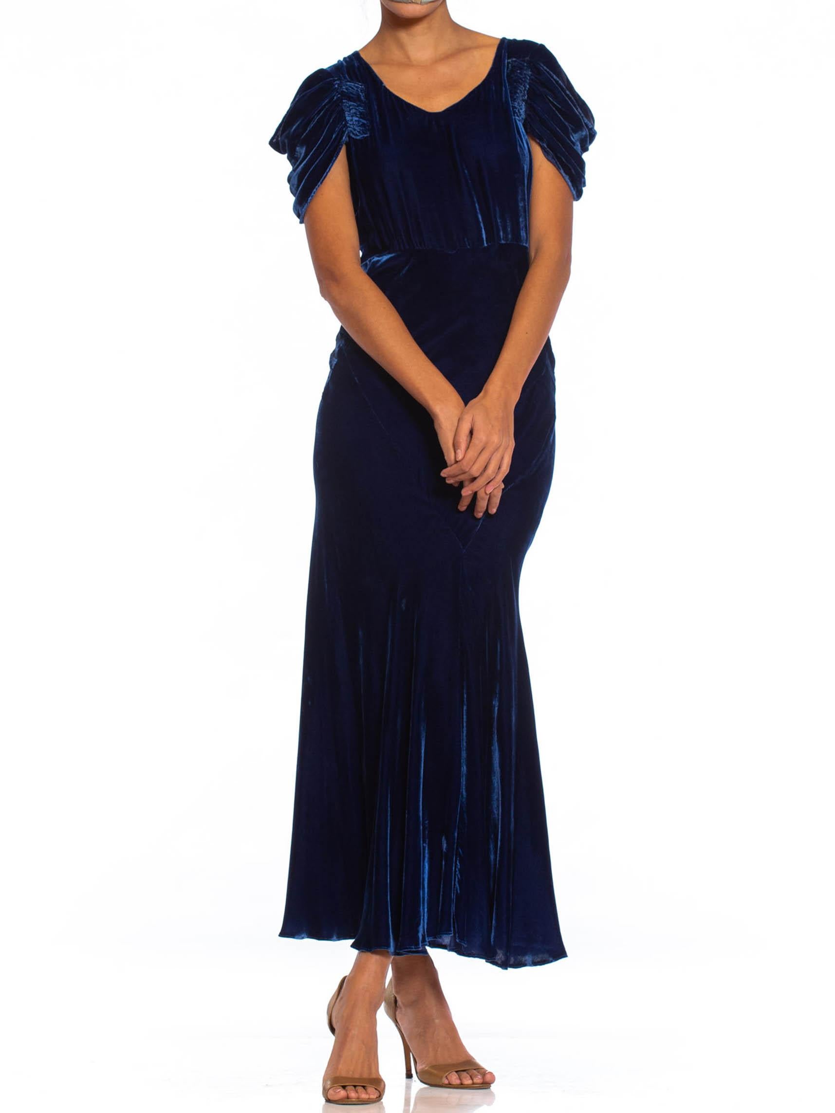 Women's 1930S Sapphire Blue Bias Cut Silk Velvet Draped Cap Sleeve Gown For Sale