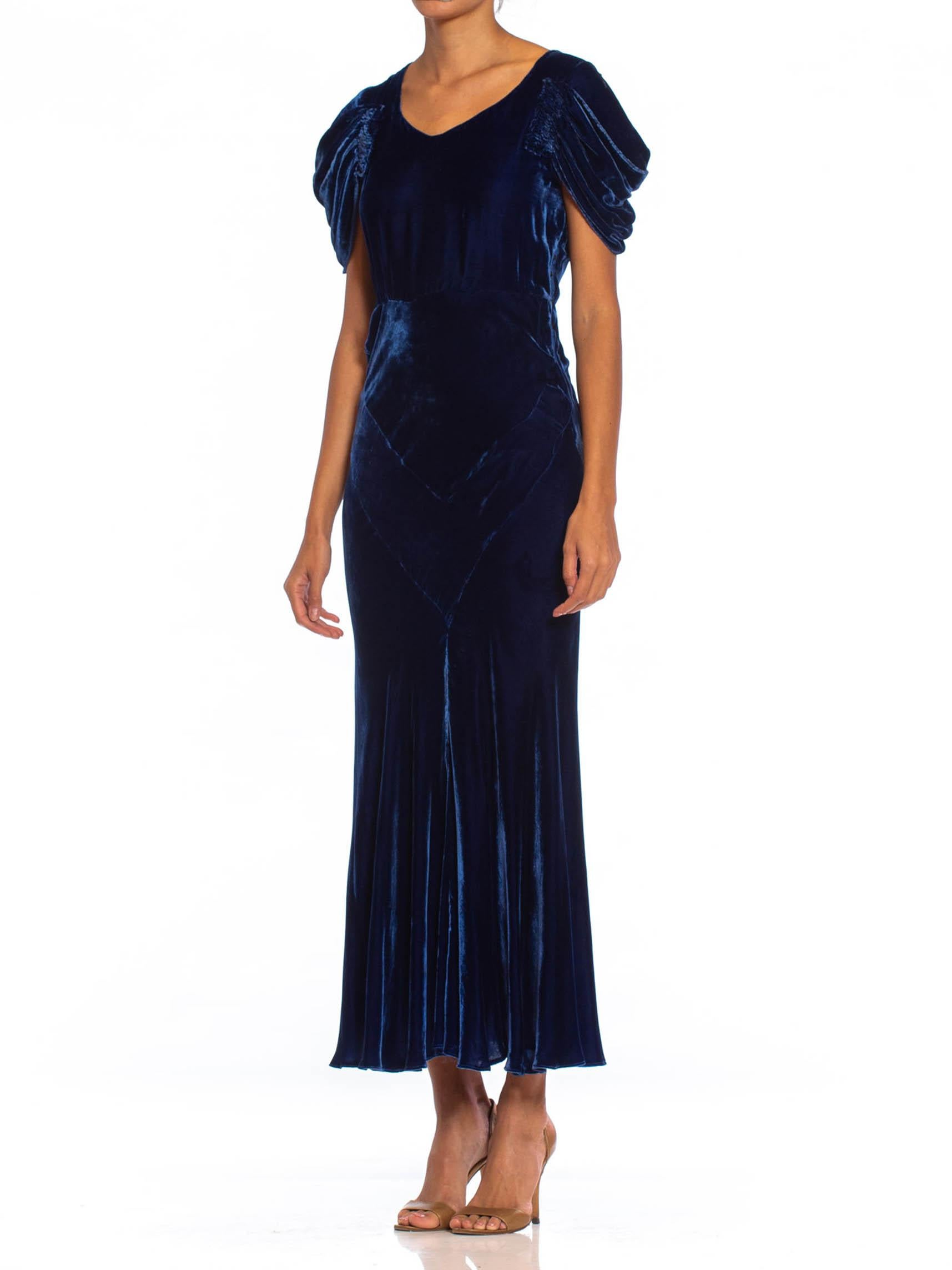 1930S Sapphire Blue Bias Cut Silk Velvet Draped Cap Sleeve Gown For Sale 1