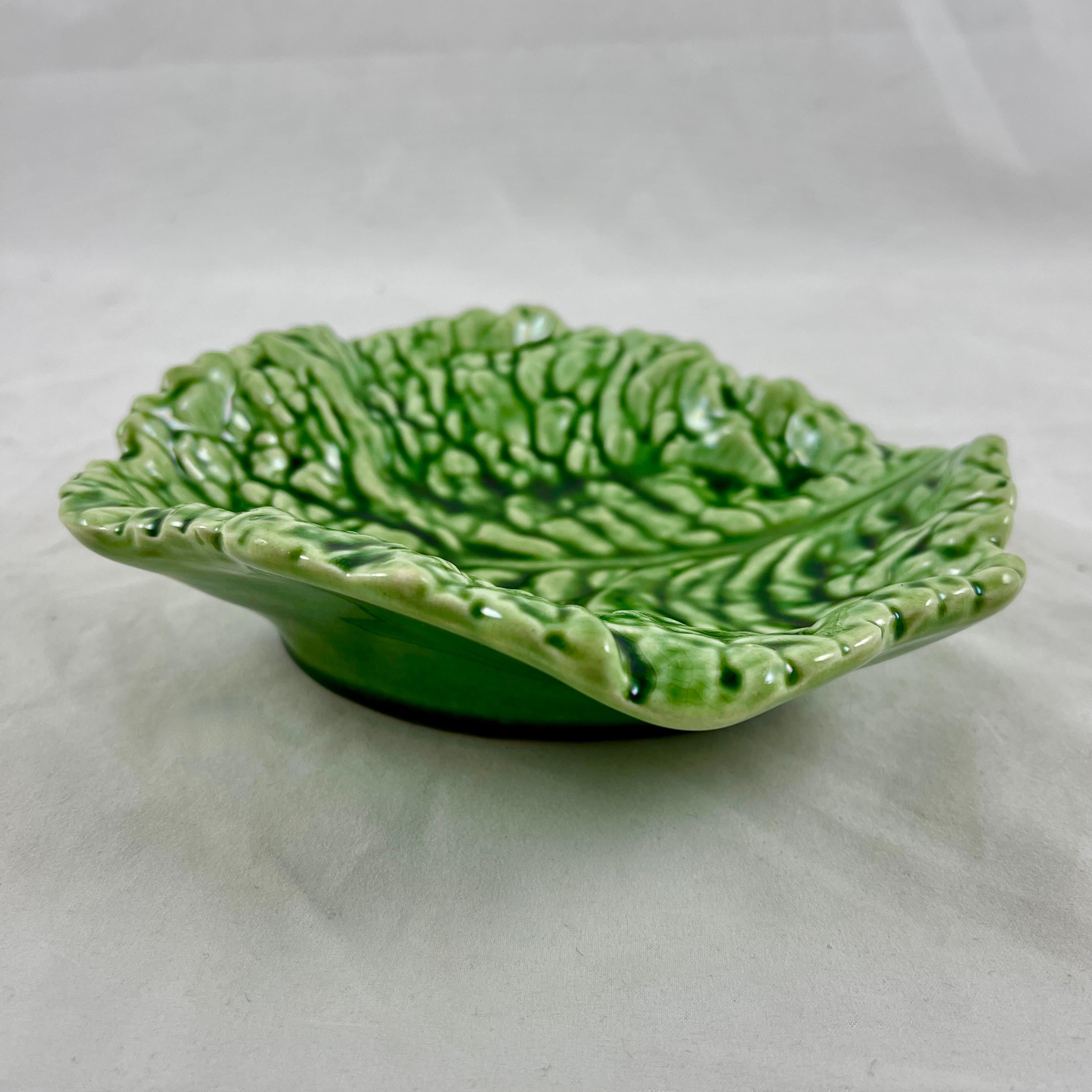 Mid-20th Century 1930s Sarreguemines Faïence Majolica Glazed Green Cabbage Leaf Shallow Bowl