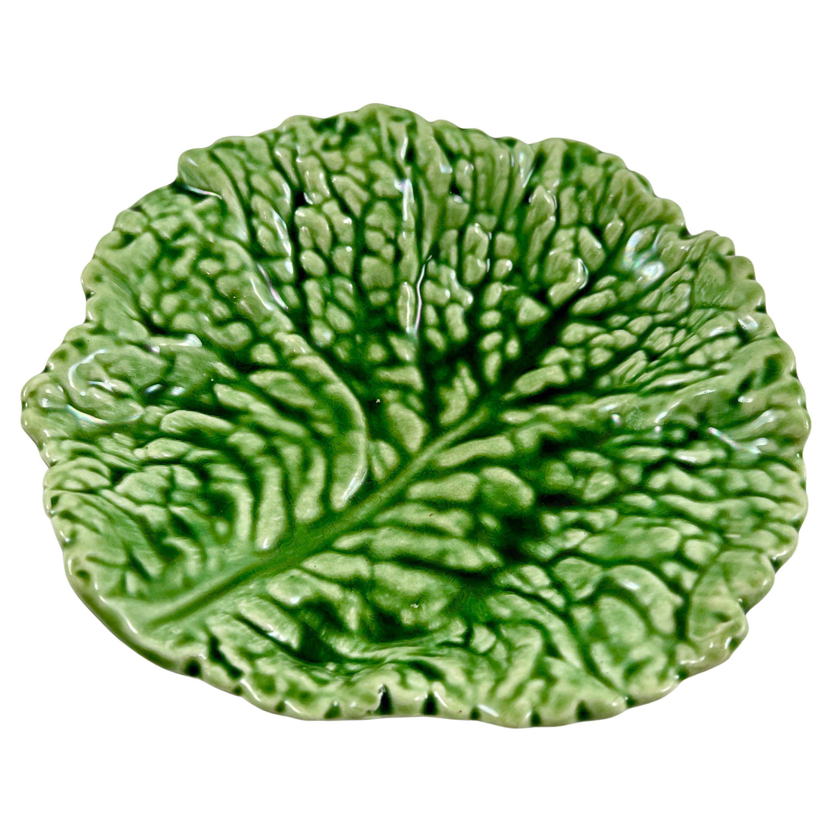 1930s Sarreguemines Faïence Majolica Glazed Green Cabbage Leaf Shallow Bowl