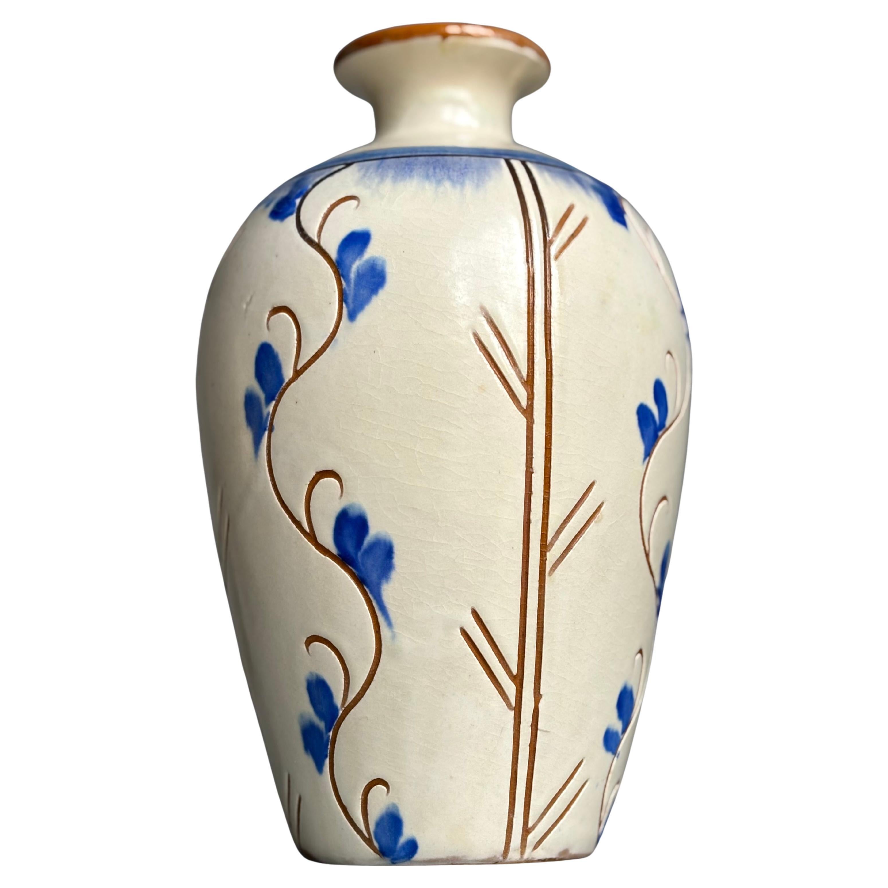 Vaso in ceramica fatto a mano Art Deco scandinavo degli anni '30