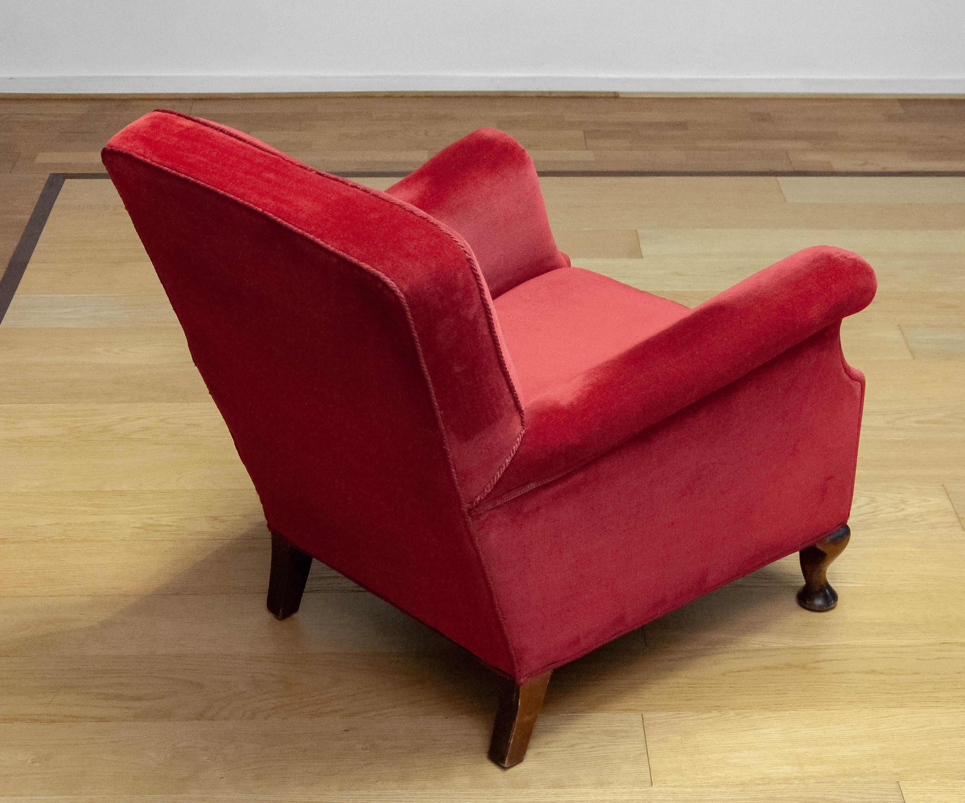 1930s Scandinavian Wine Red Velvet / Velours Lounge Chair Made In Denmark For Sale 2