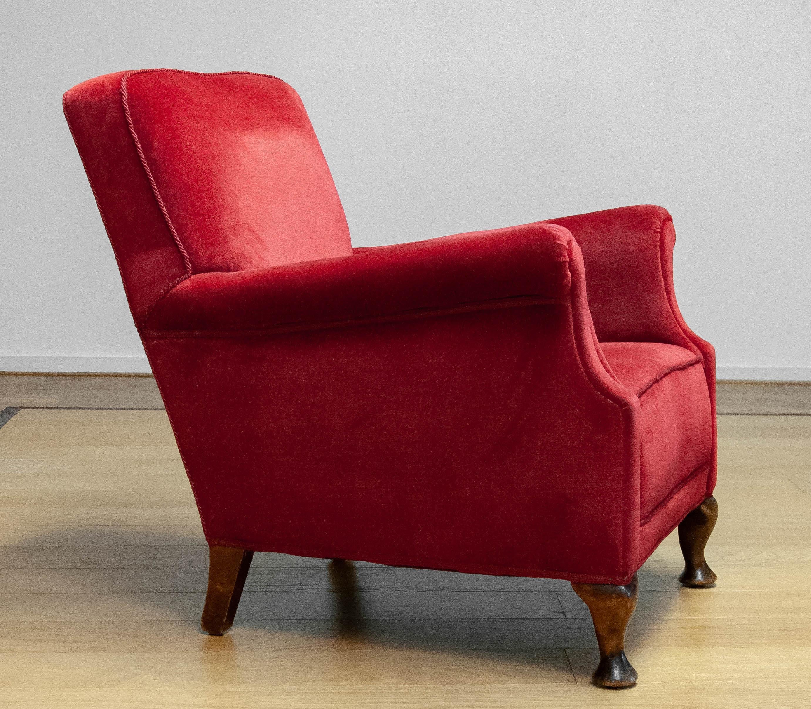 1930er Jahre Skandinavisch Weinrot Samt / Velours Lounge Chair Made In Denmark im Angebot 3
