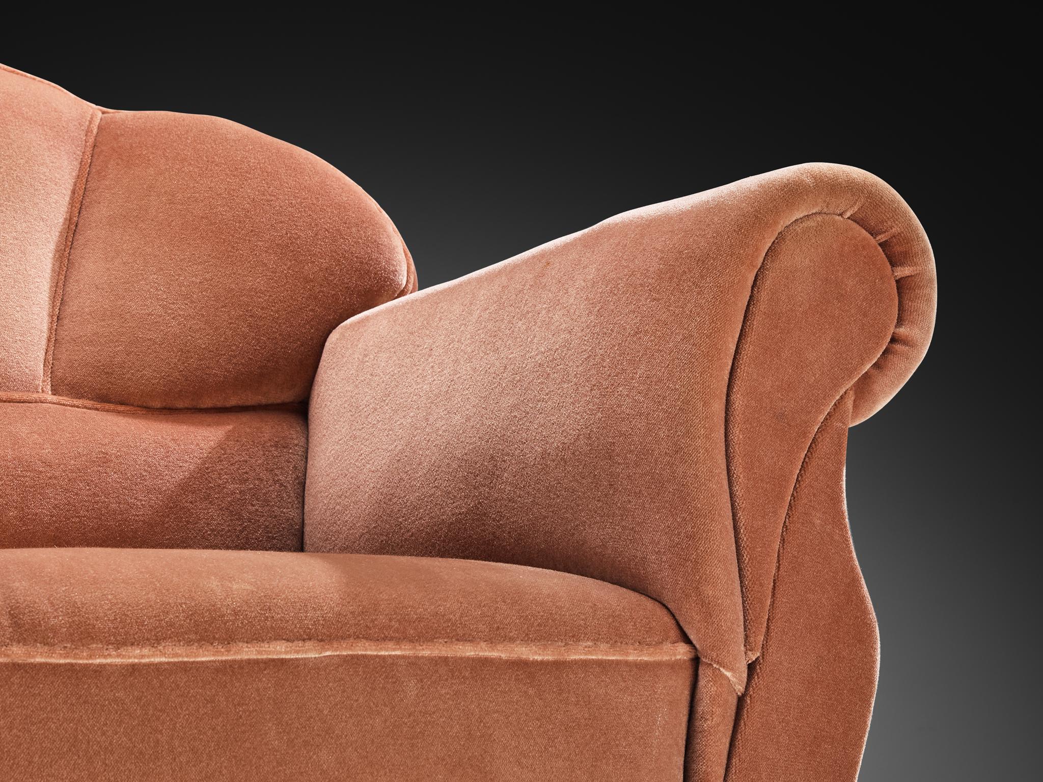 1930s Sculptural Art Deco Lounge Chair in Dusty Pink Velvet and Oak For Sale 3
