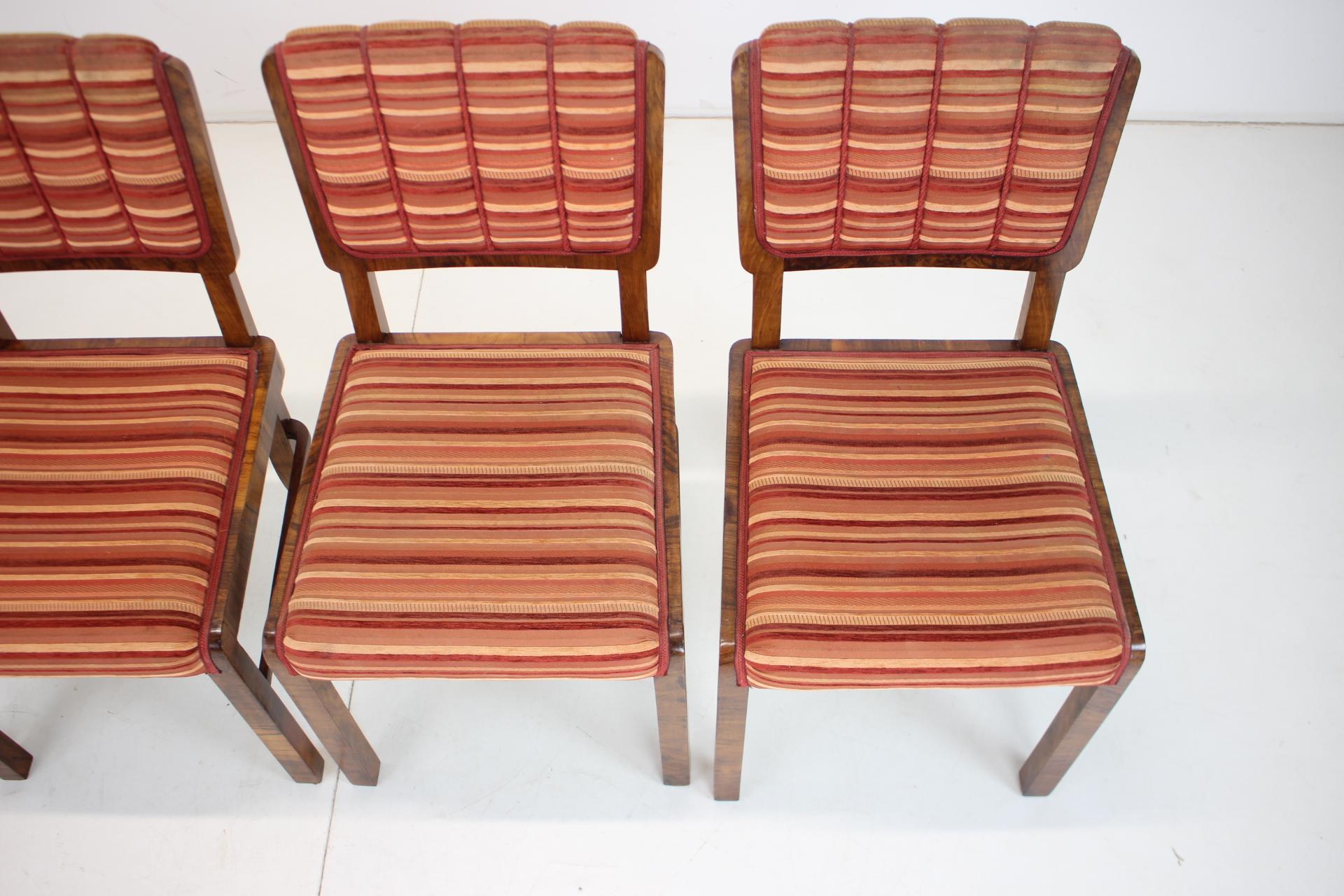 Mid-20th Century 1930s Set of 4 Art Deco Dining Chairs, Czechoslovakia For Sale