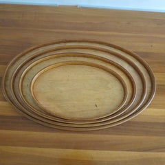 Jeu de 4 plateaux de service ovales en contreplaqué de bouleau des années 1930, style moderniste Aalto