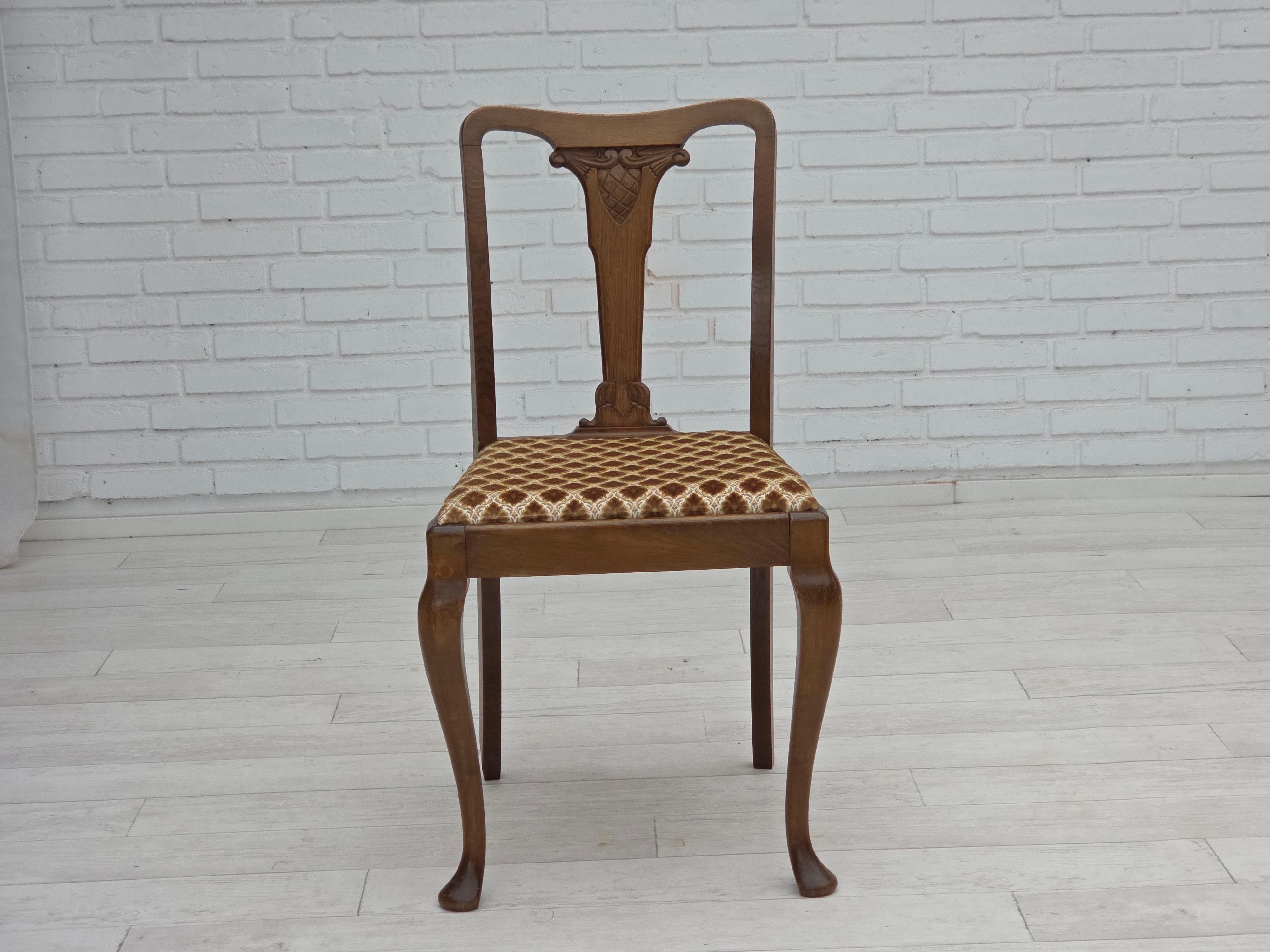 Anni '30, set di 6 sedie Wood, mobili in velluto, legno di Oak, tappezzate. In condizioni buone in vendita a Tarm, 82