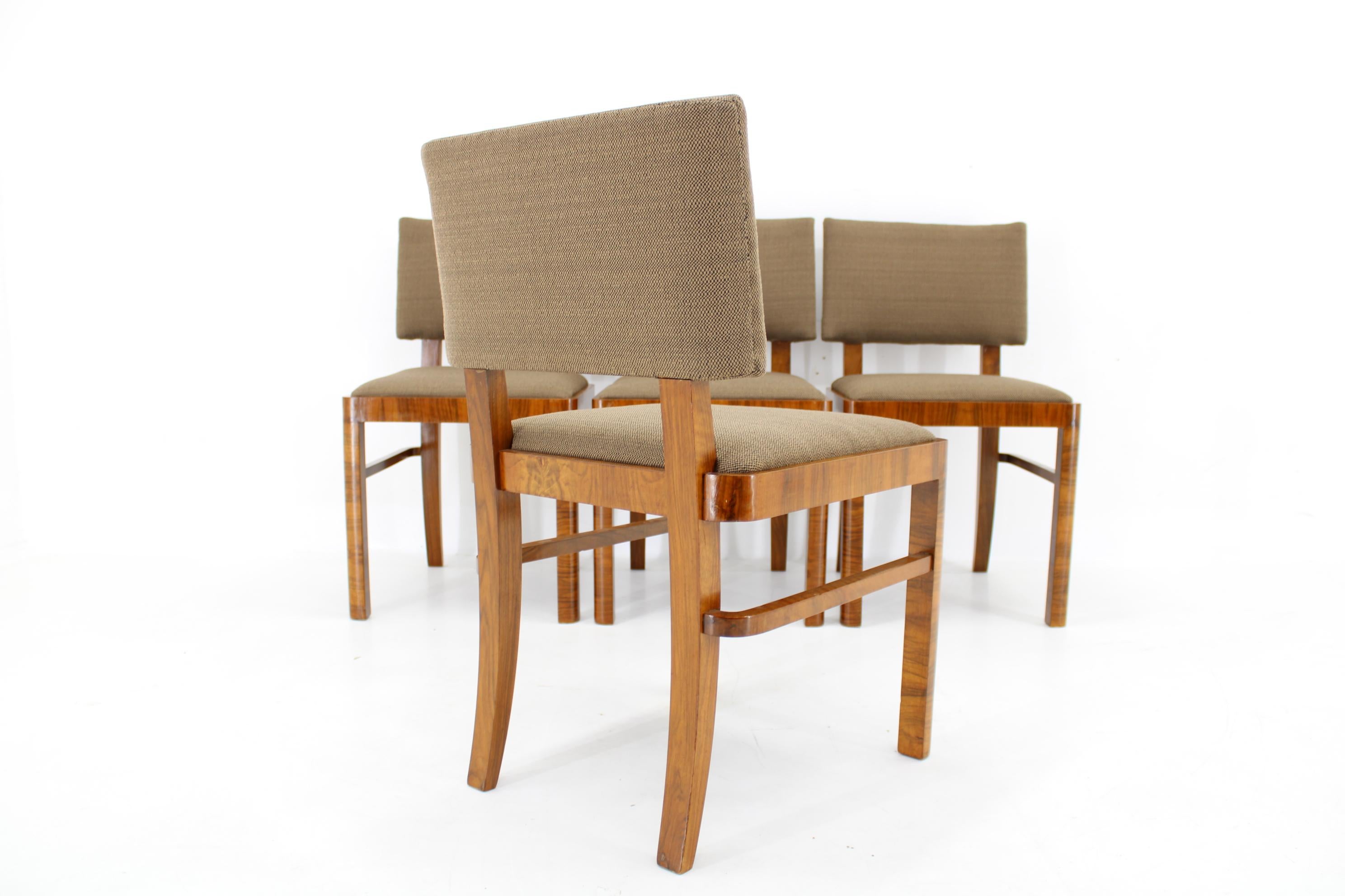 1930s Set of Four Restored Art Deco Dininng Chairs, Czechoslovakia For Sale 1