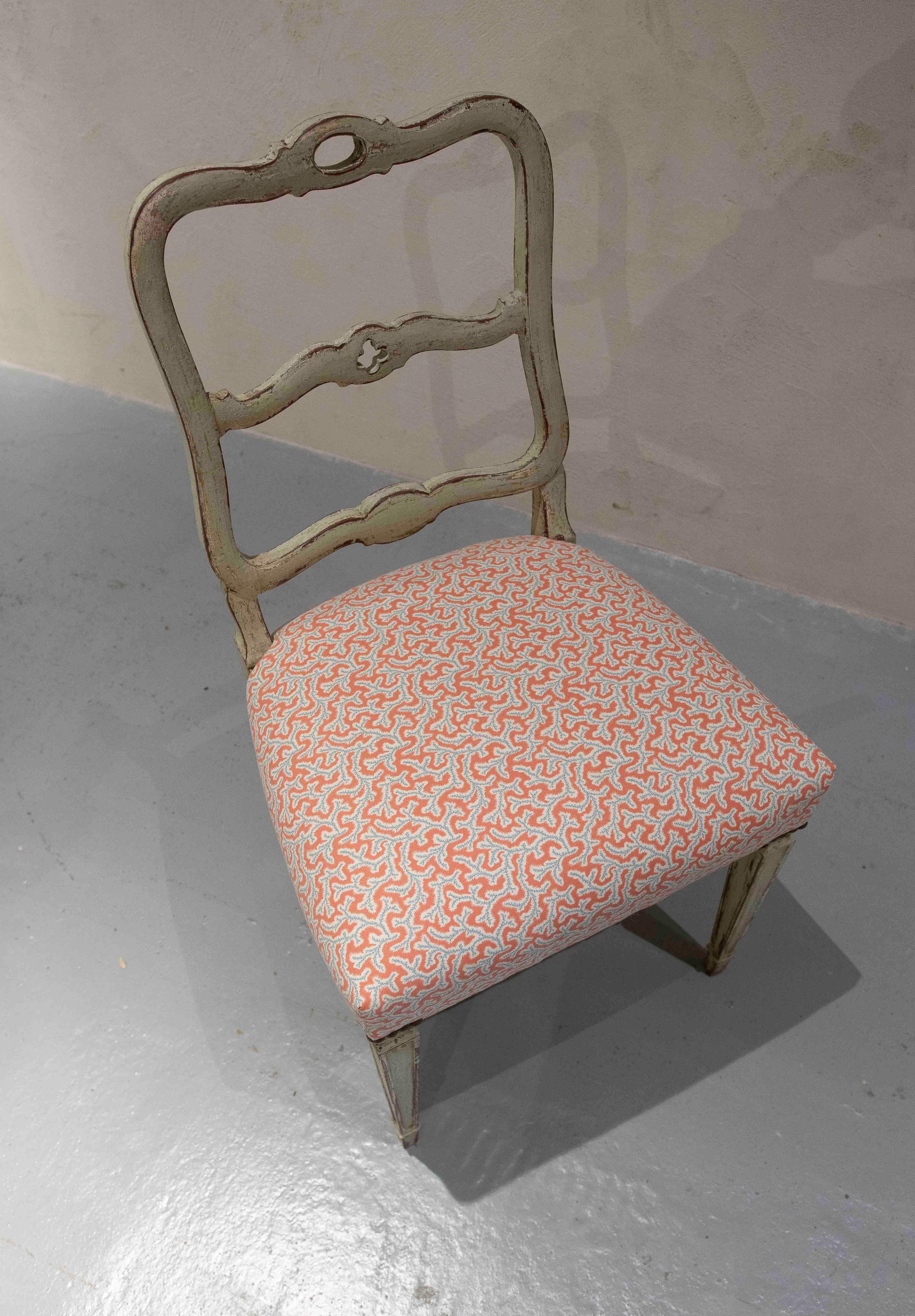 1930 - Ensemble de six chaises provençales avec tapisserie corail en vente 1