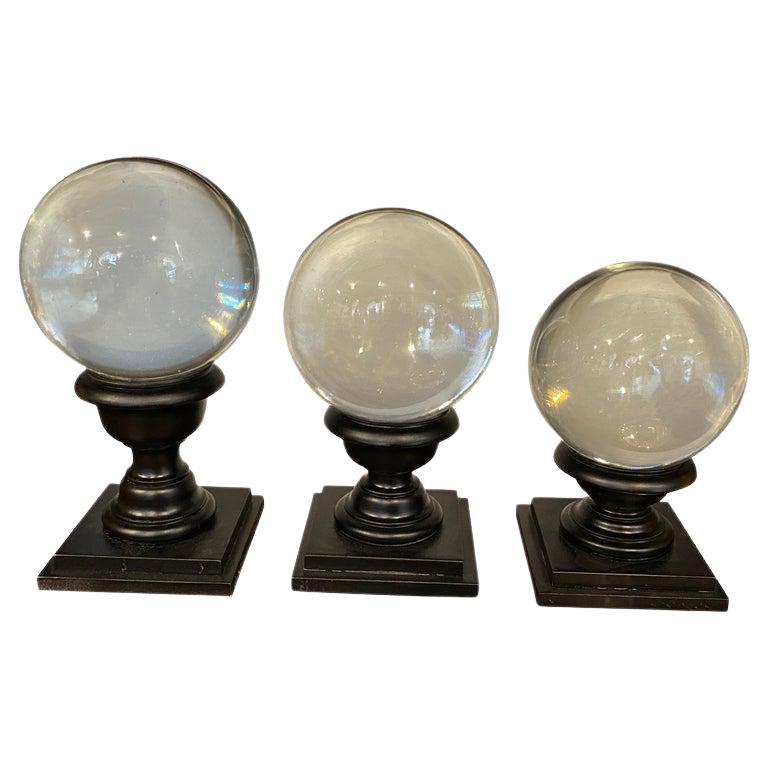 1930s, Set of Three Art Deco Transparent Murano Glass Spheres on Stands
