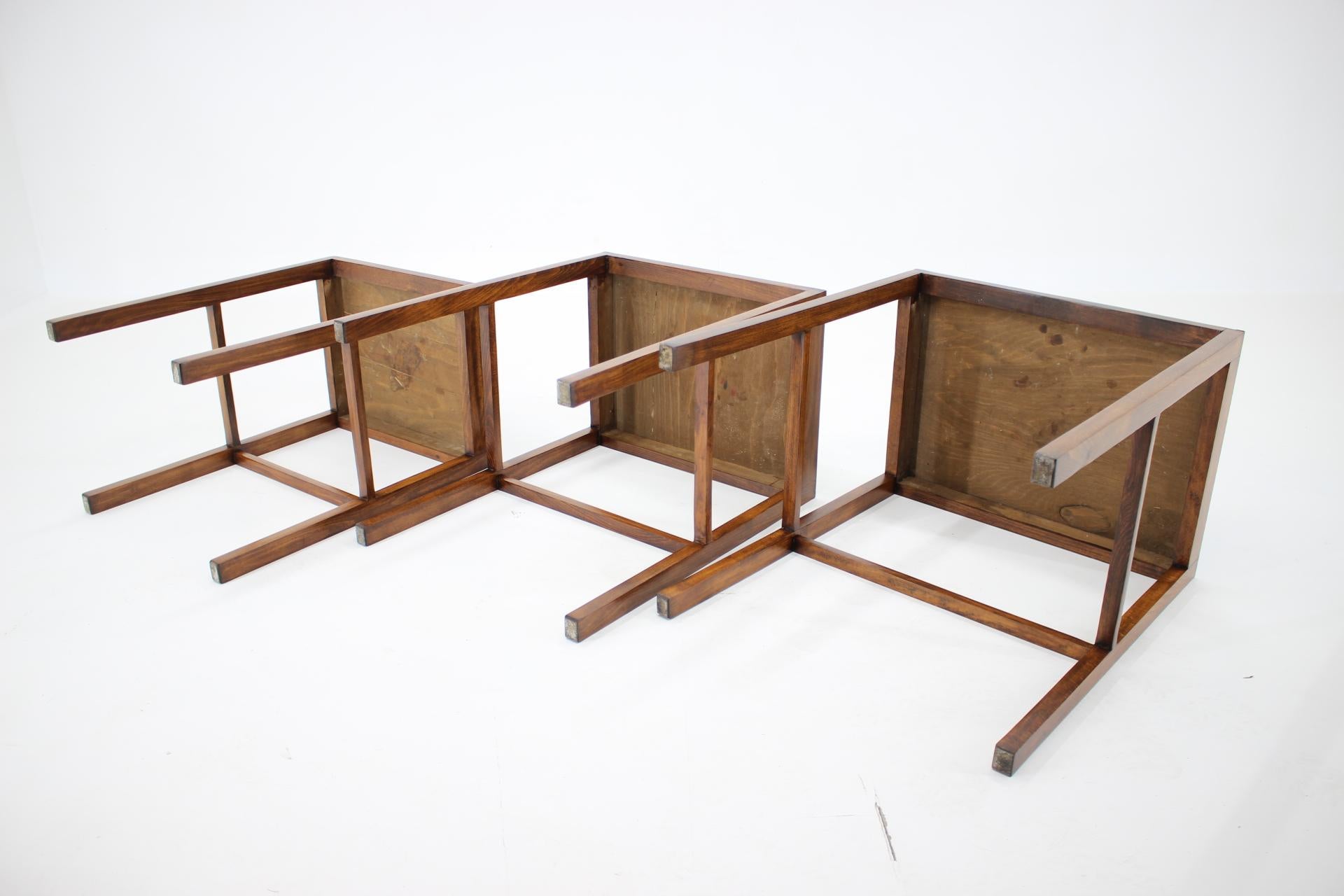 1930s Set of Three Bauhaus Nesting Tables H-50 by Jindrich Halabala In Good Condition In Praha, CZ
