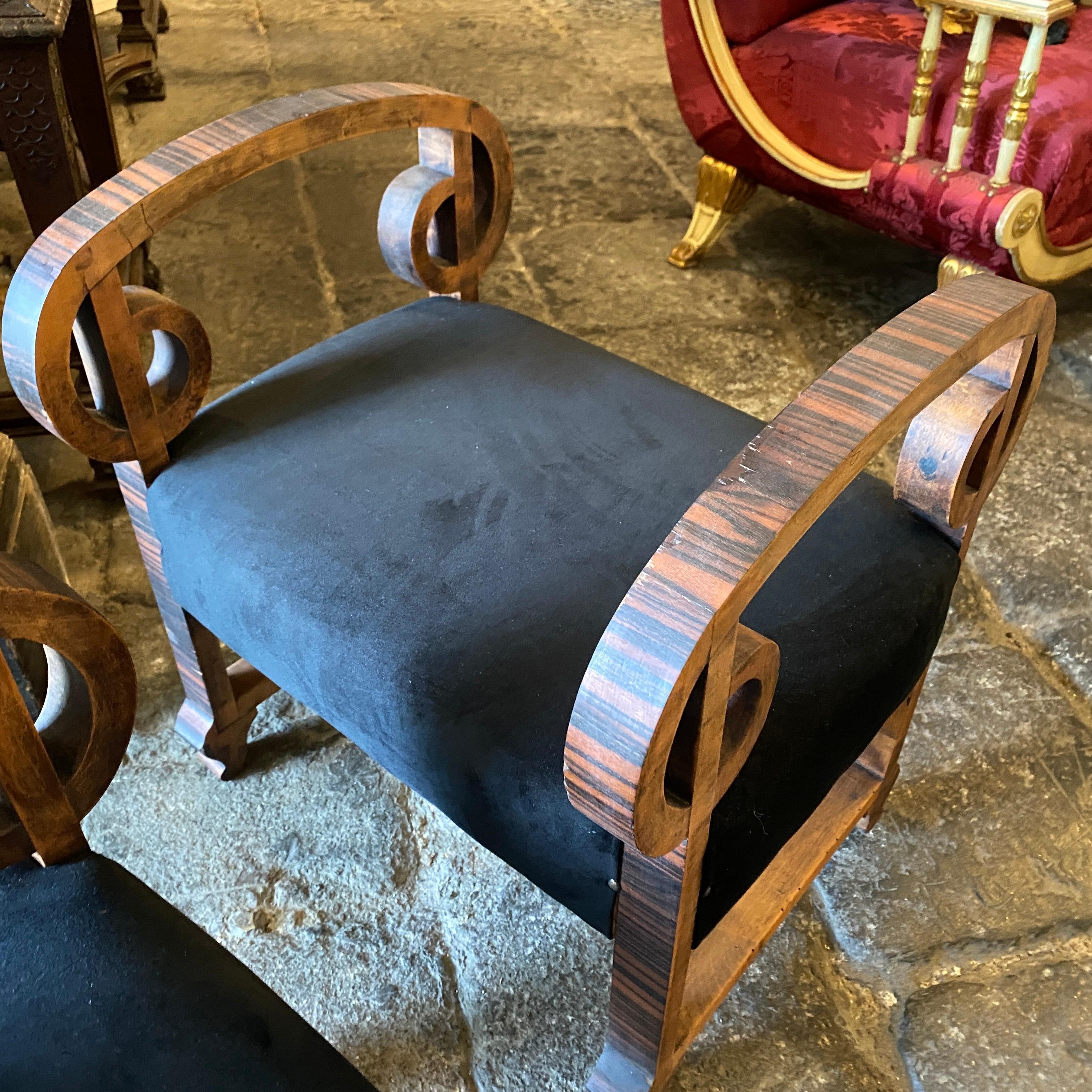 1930s Set of Two Art Deco Wood and Black Velvet Italian Poufs 6