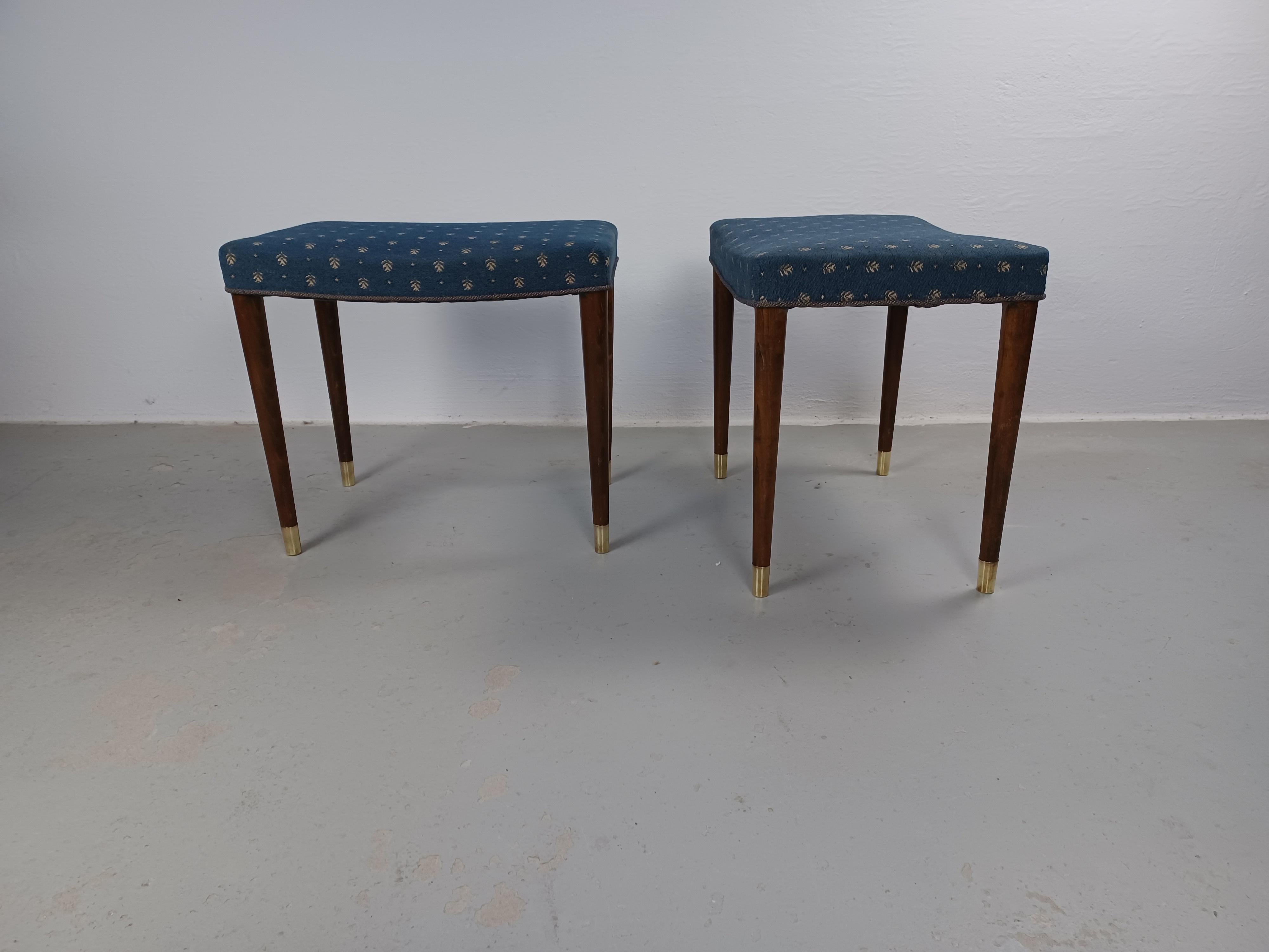 Hand-Crafted 1930's Set of Two Fully Restored Danish Robert Rasmussen Art Deco Stools For Sale