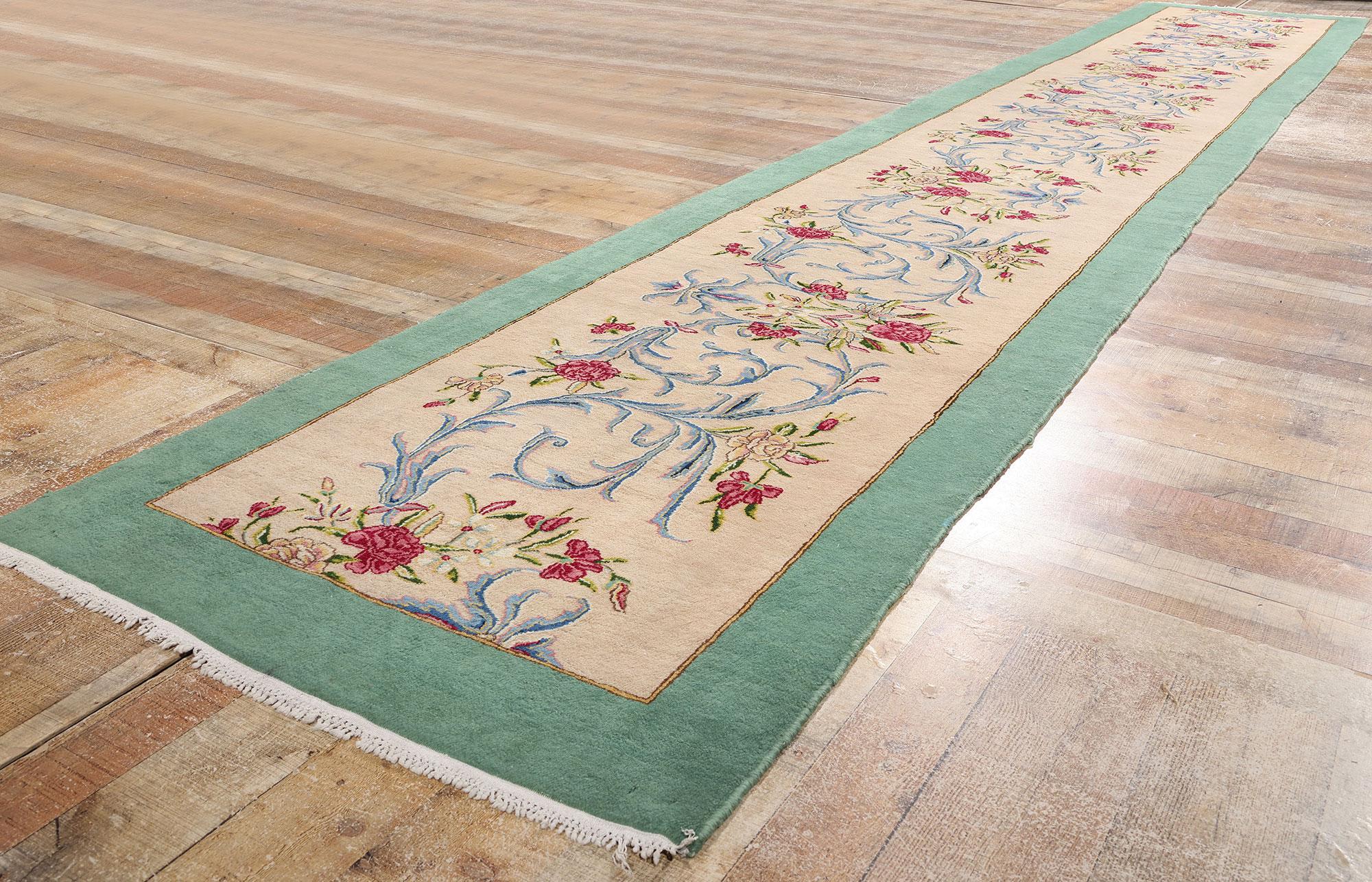 Tappeto persiano Kerman firmato del 1930 con stile tradizionale, 3'3 x 19'9 in vendita 1