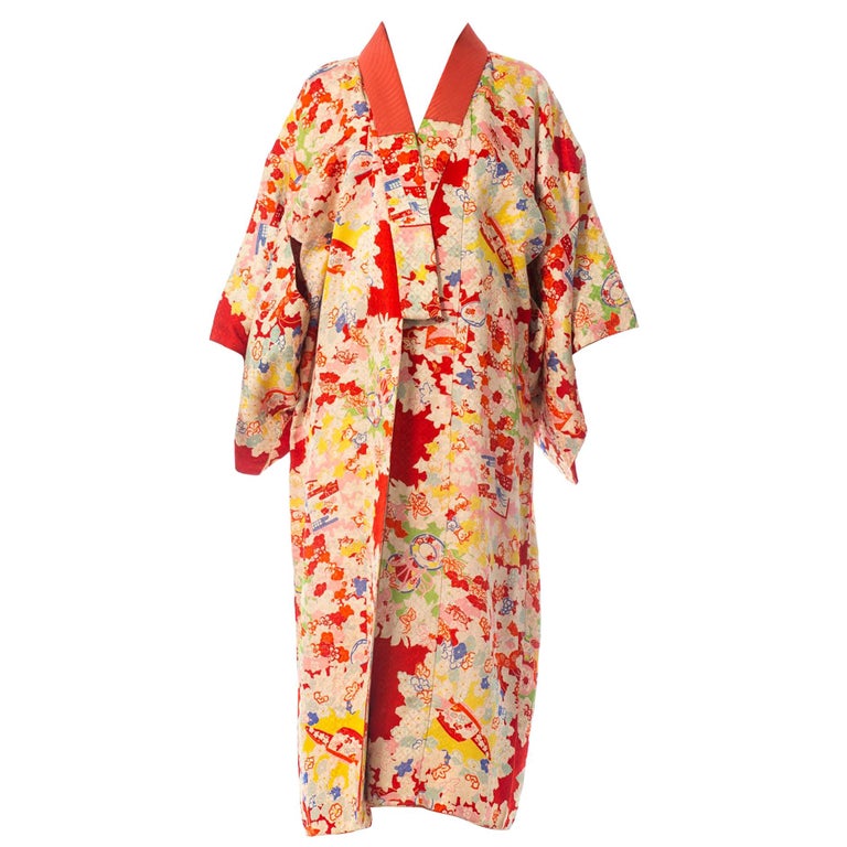 1930S Silk Colorful Printed Japanese Kimono Lined In Pink For Sale at ...
