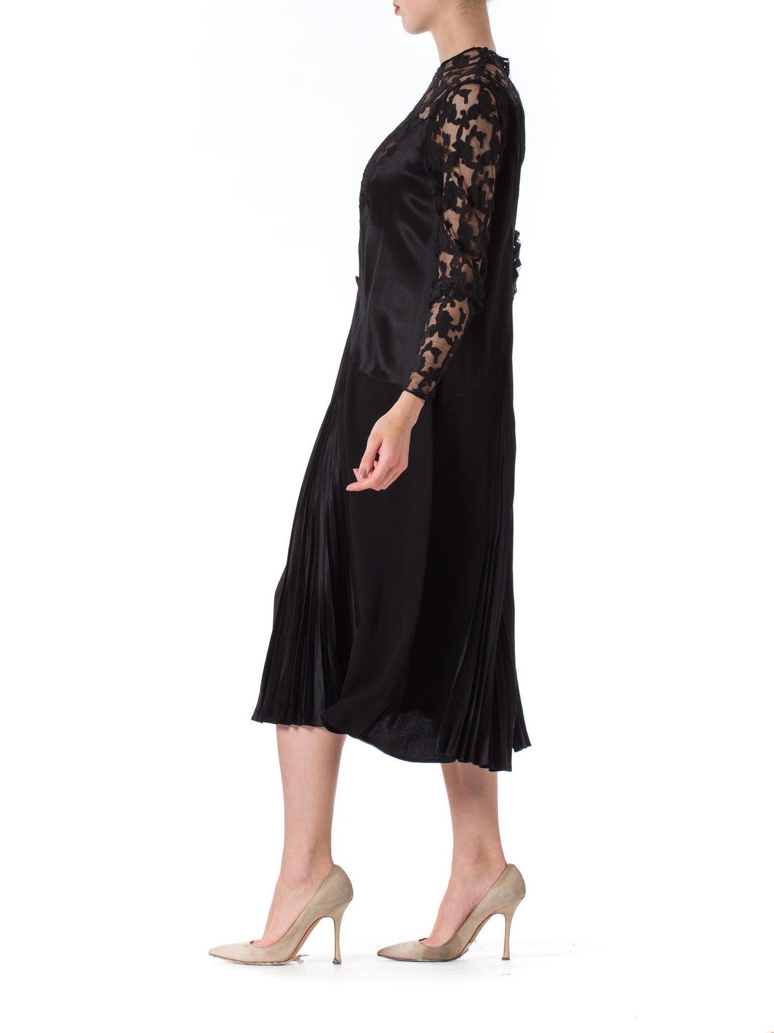 1920S Black Silk Crepe & Appliquéd Net Dress With Gorgeous Buckle Sleeves For Sale 3