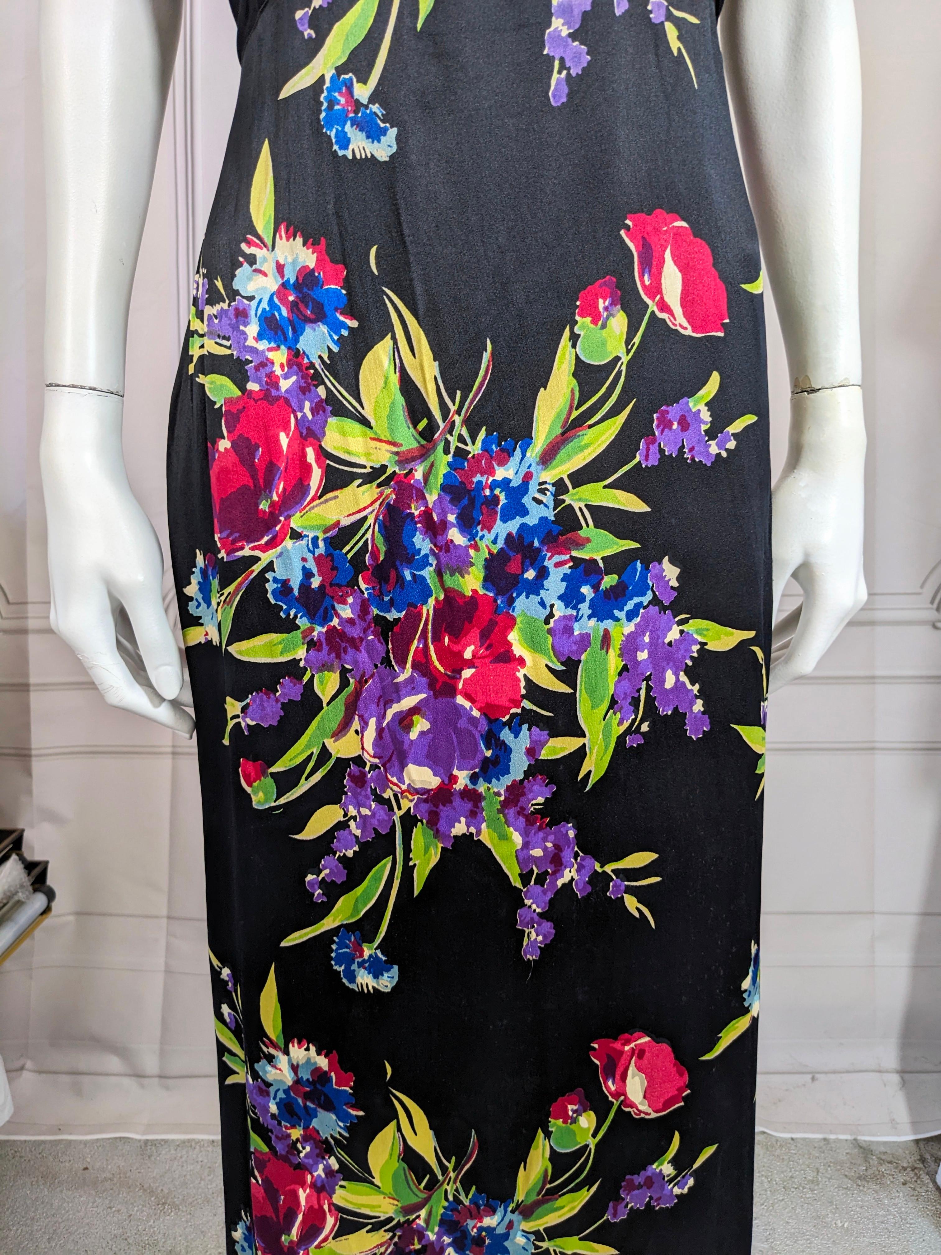 Robe à fleurs en satin de soie des années 1930, textile Paul Poiret en vente 1