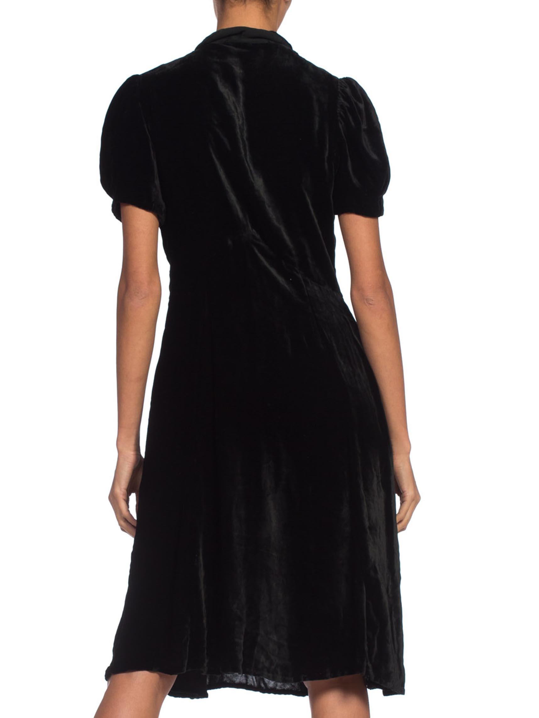 1930S Black Bias Cut Silk Velvet Dress With Fab Silver Buttons & Puff Sleeves For Sale 1