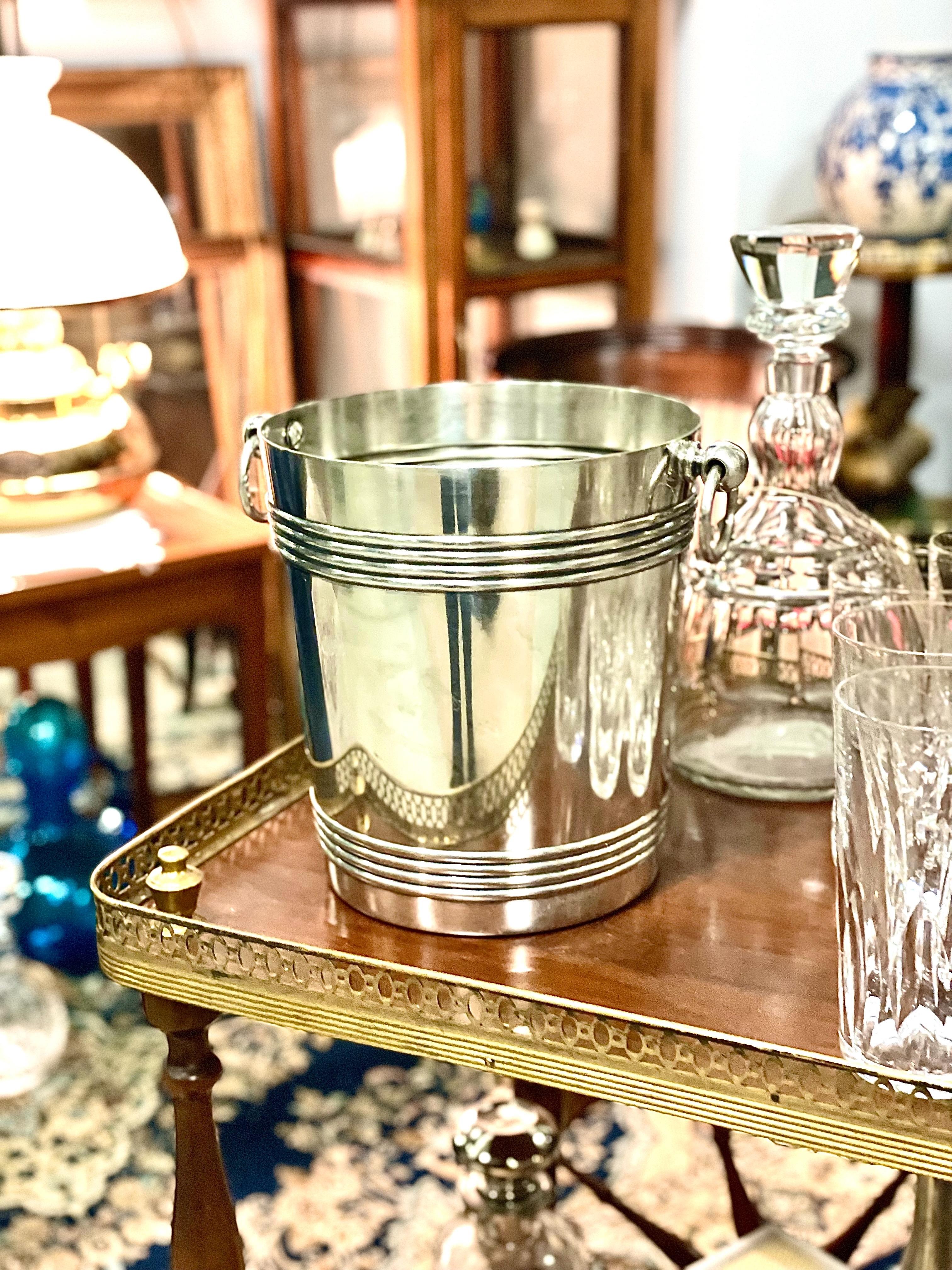 1930 Cubitera de champán plateada, Colección 