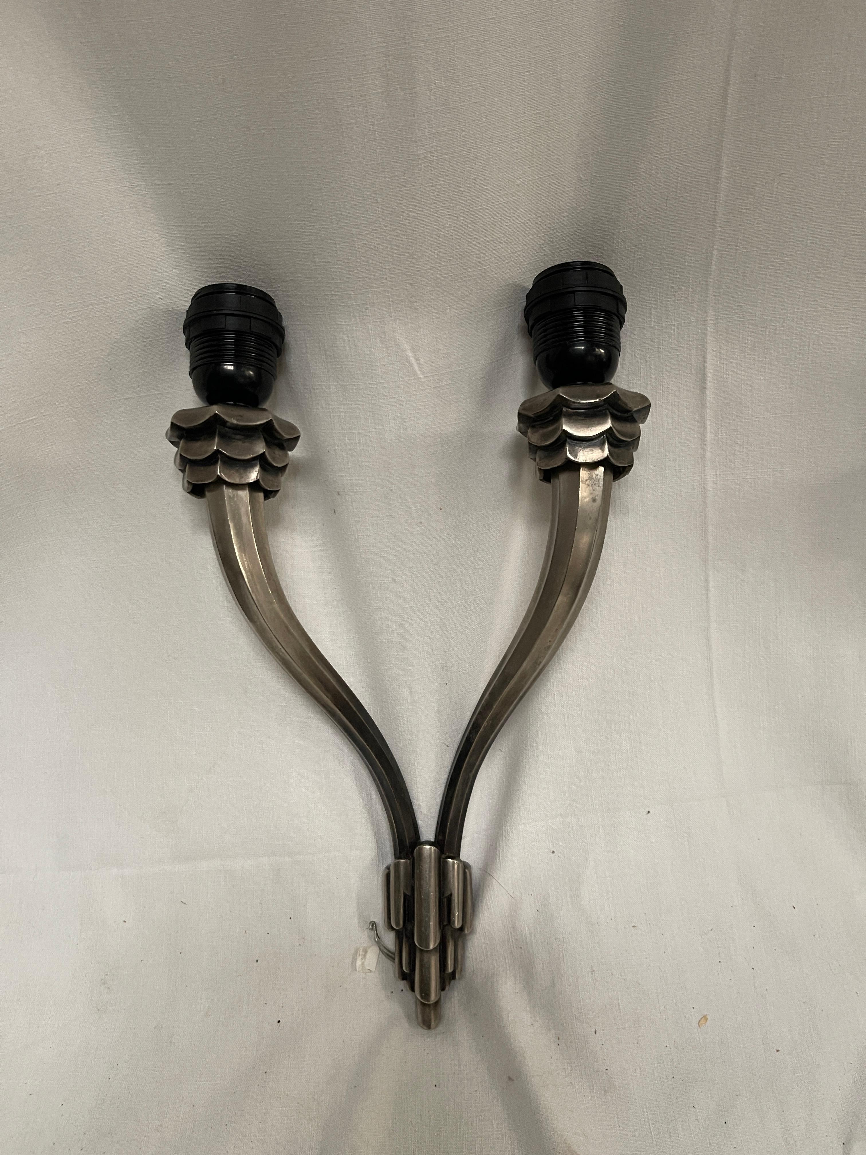 1930's silver plated sconces in the style of Jacques-Emile Ruhlmann
Made in France
Very rare