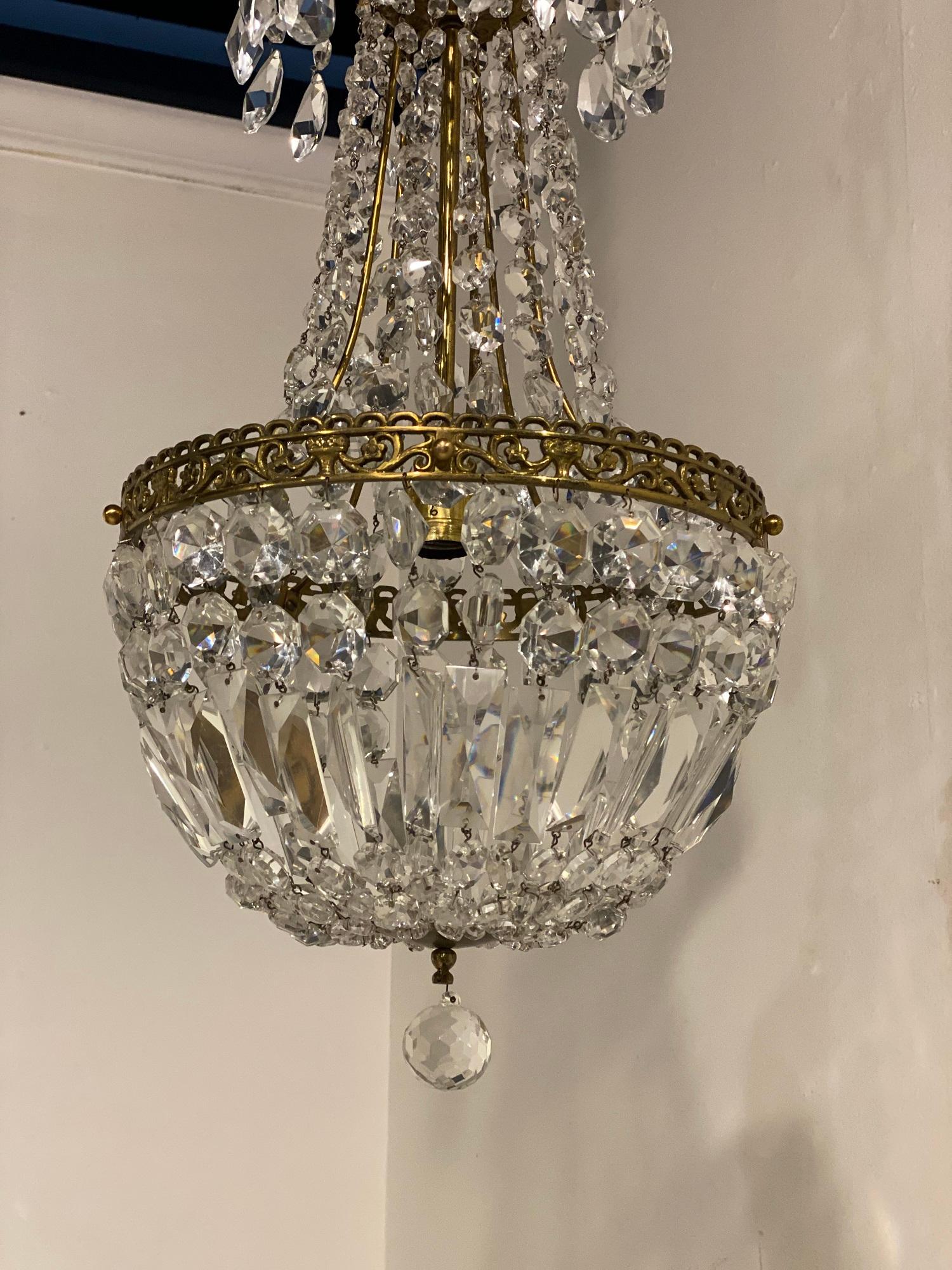 1930s Small French Crystal Chandelier In Good Condition In New York, NY