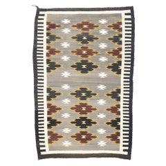 Tappeto in stile Navajo di Chinle del 1930 con stile moderno del sud-ovest