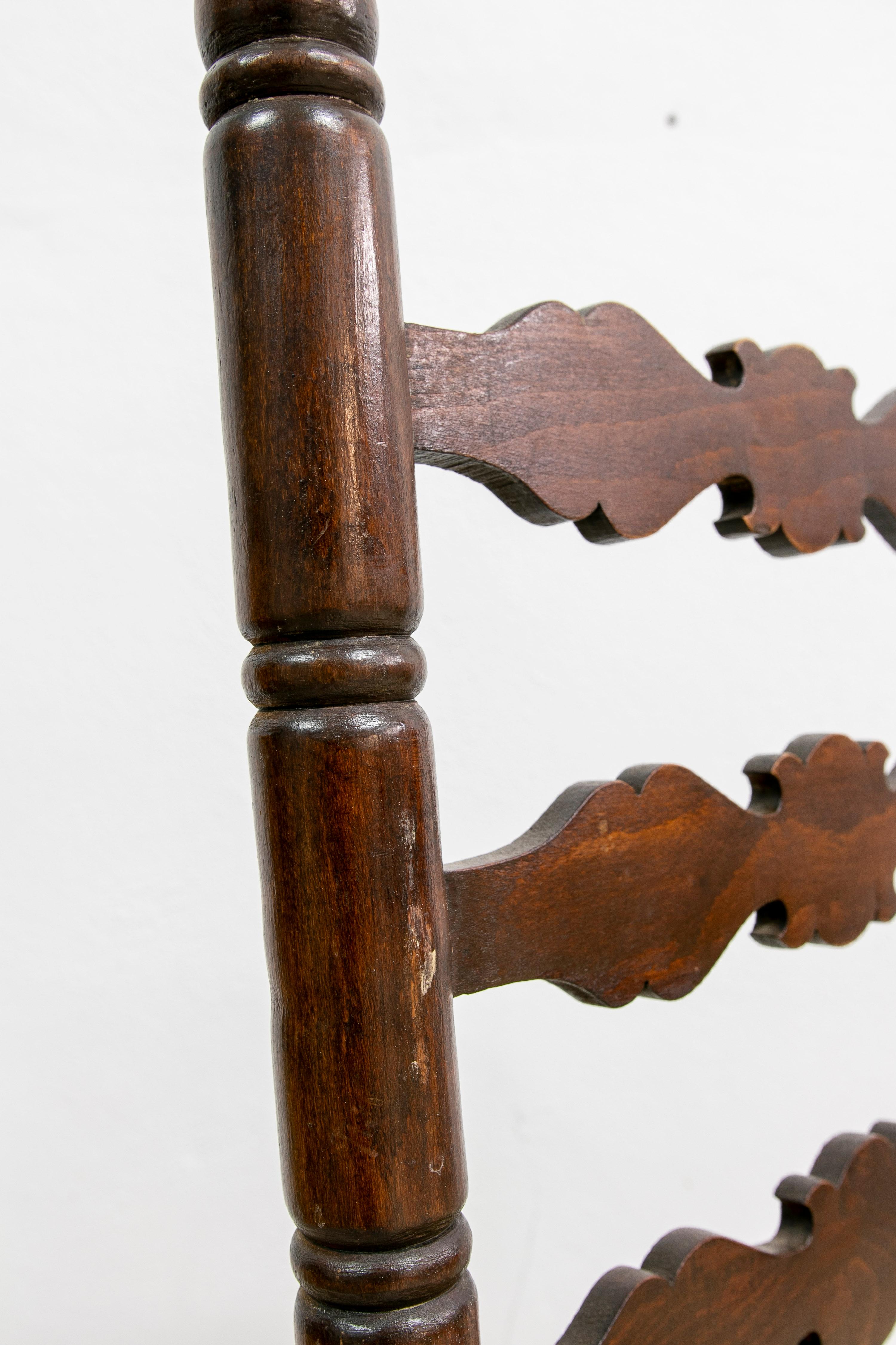 1930's Spanish Andalusian Flamenco Set of 8-Chairs & 2-Armchairs with Bulrush Seats en vente 5