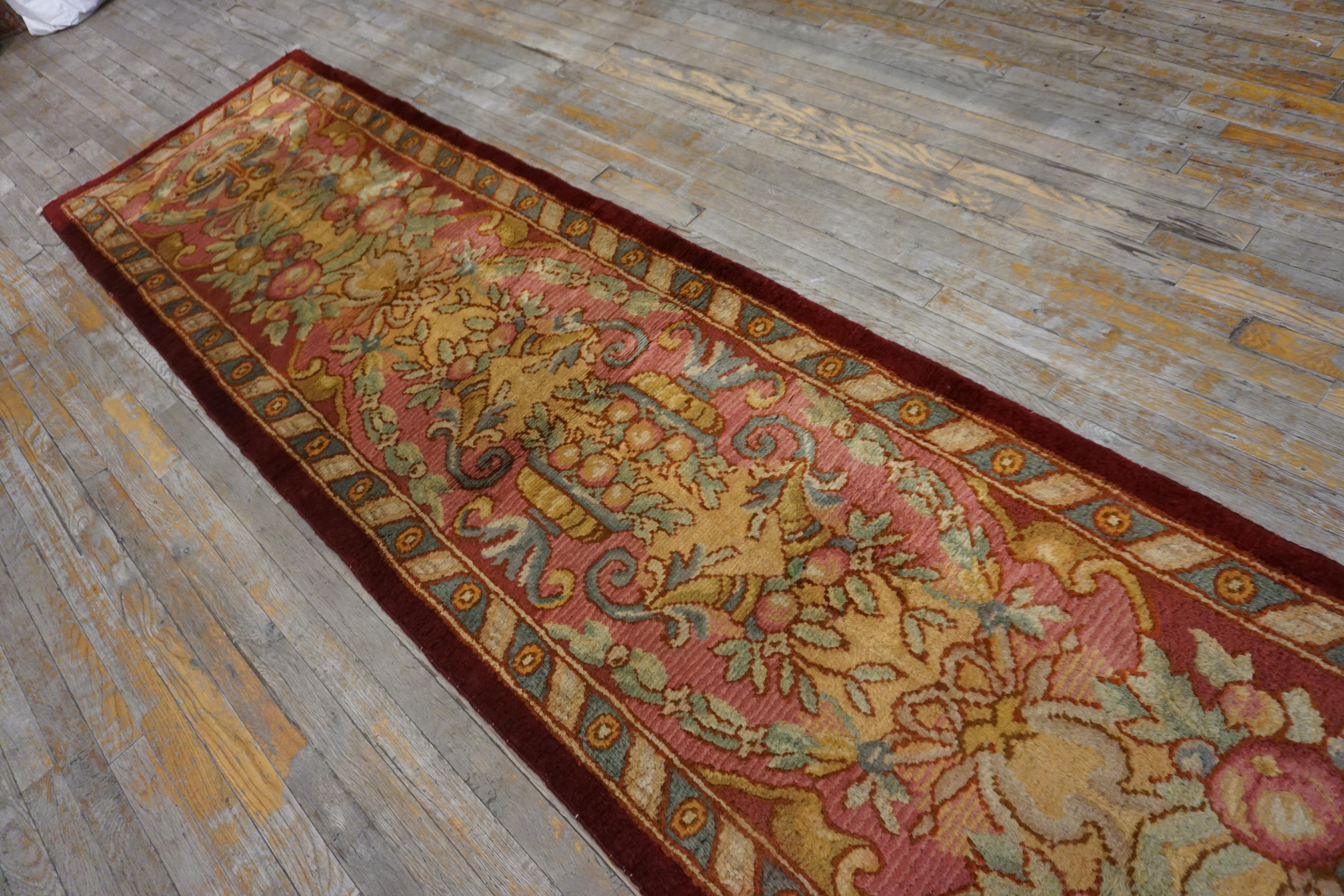 Noué à la main Tapis espagnol des années 1930 ( 2'10'' x 13' - 85 x 395 ) en vente