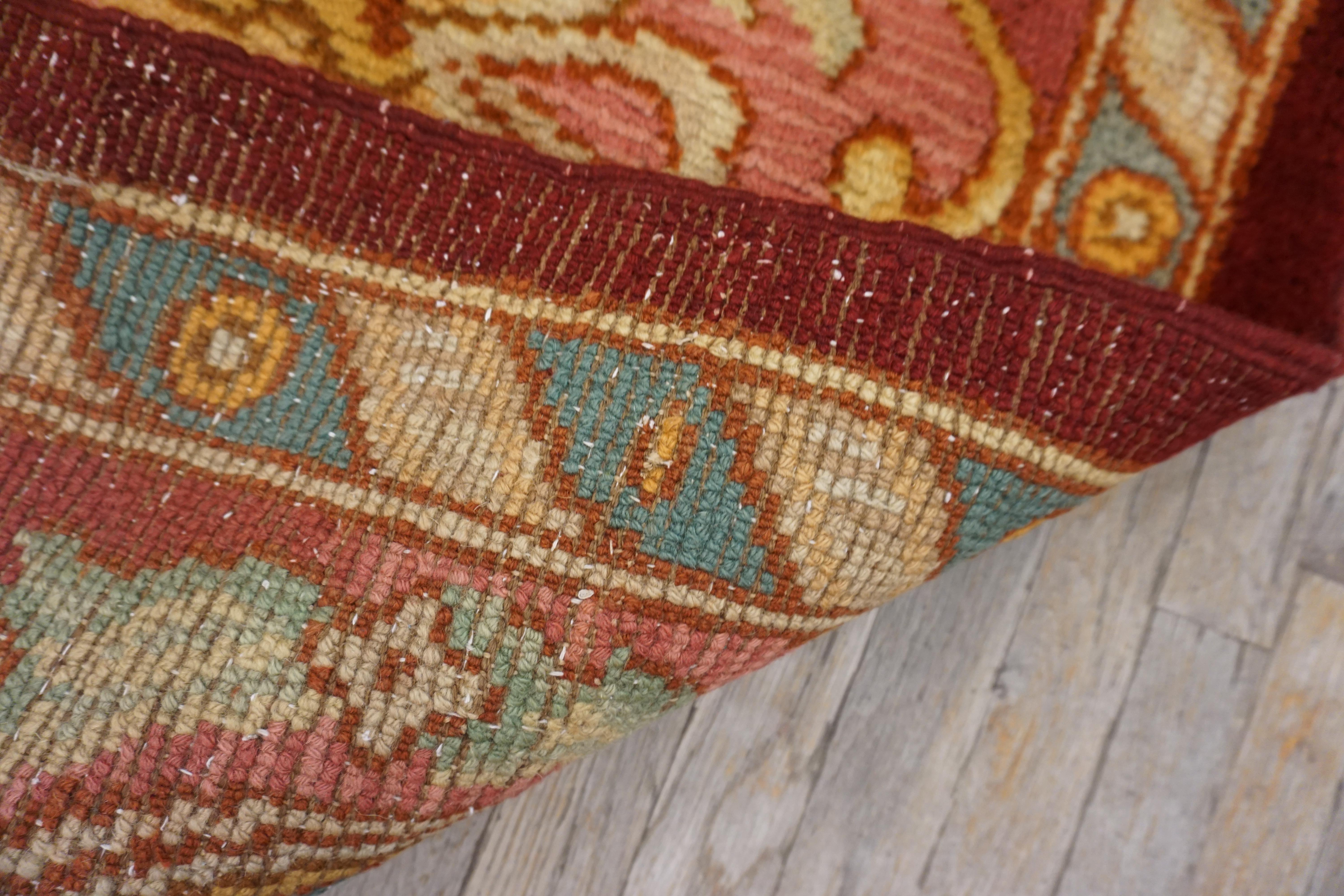 Spanischer Teppich aus den 1930er Jahren ( 2'10'' x 13' - 85 x 395 ) (Mitte des 20. Jahrhunderts) im Angebot