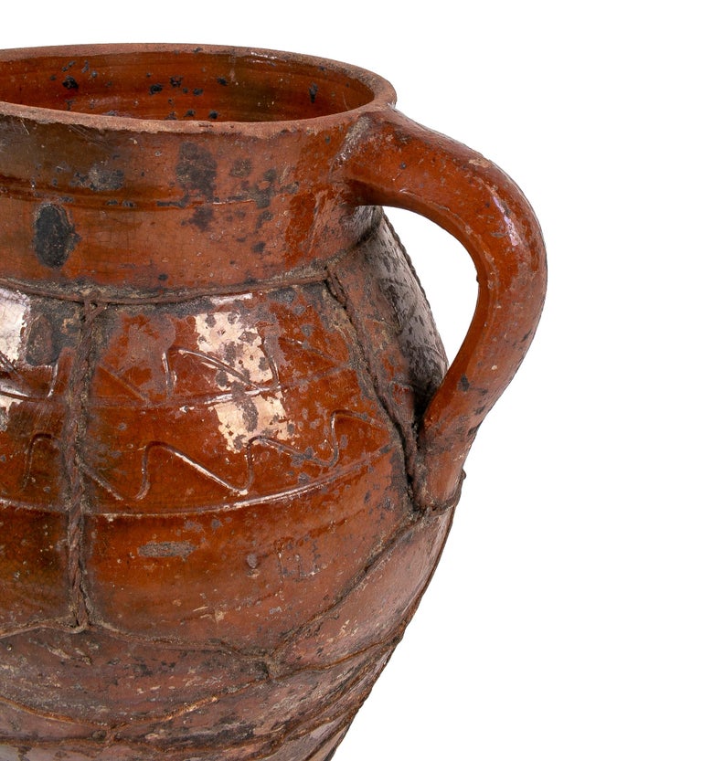 1930s Spanish Glazed Ceramic Vase w/ Iron Mesh For Sale 4