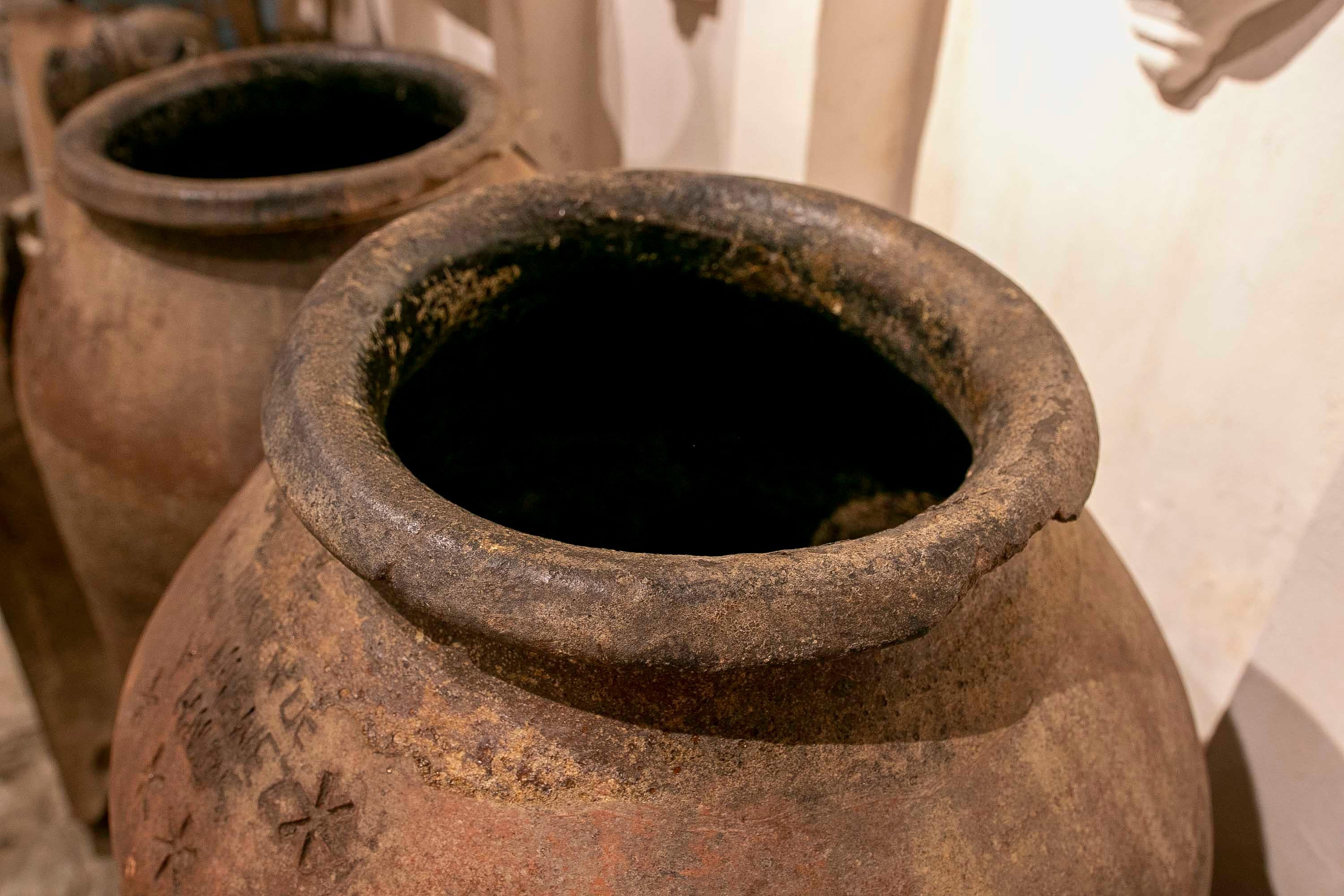 1930er Jahre Spanisch handgefertigte keramische Weinkrug vom Hersteller versiegelt im Angebot 10