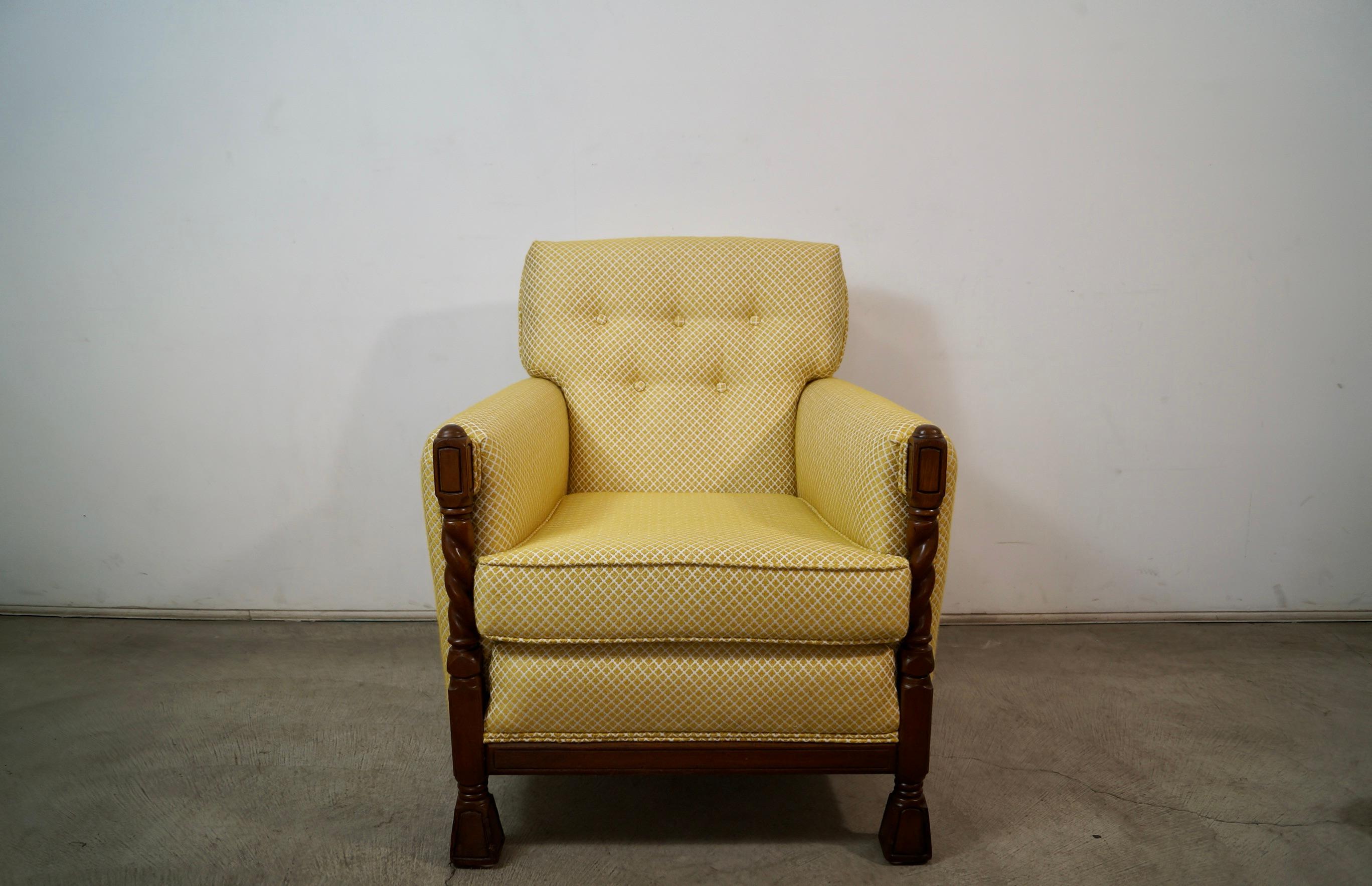 Colonial espagnol Fauteuil de salon Barley Twist de style néo-espagnol des années 1930 en vente