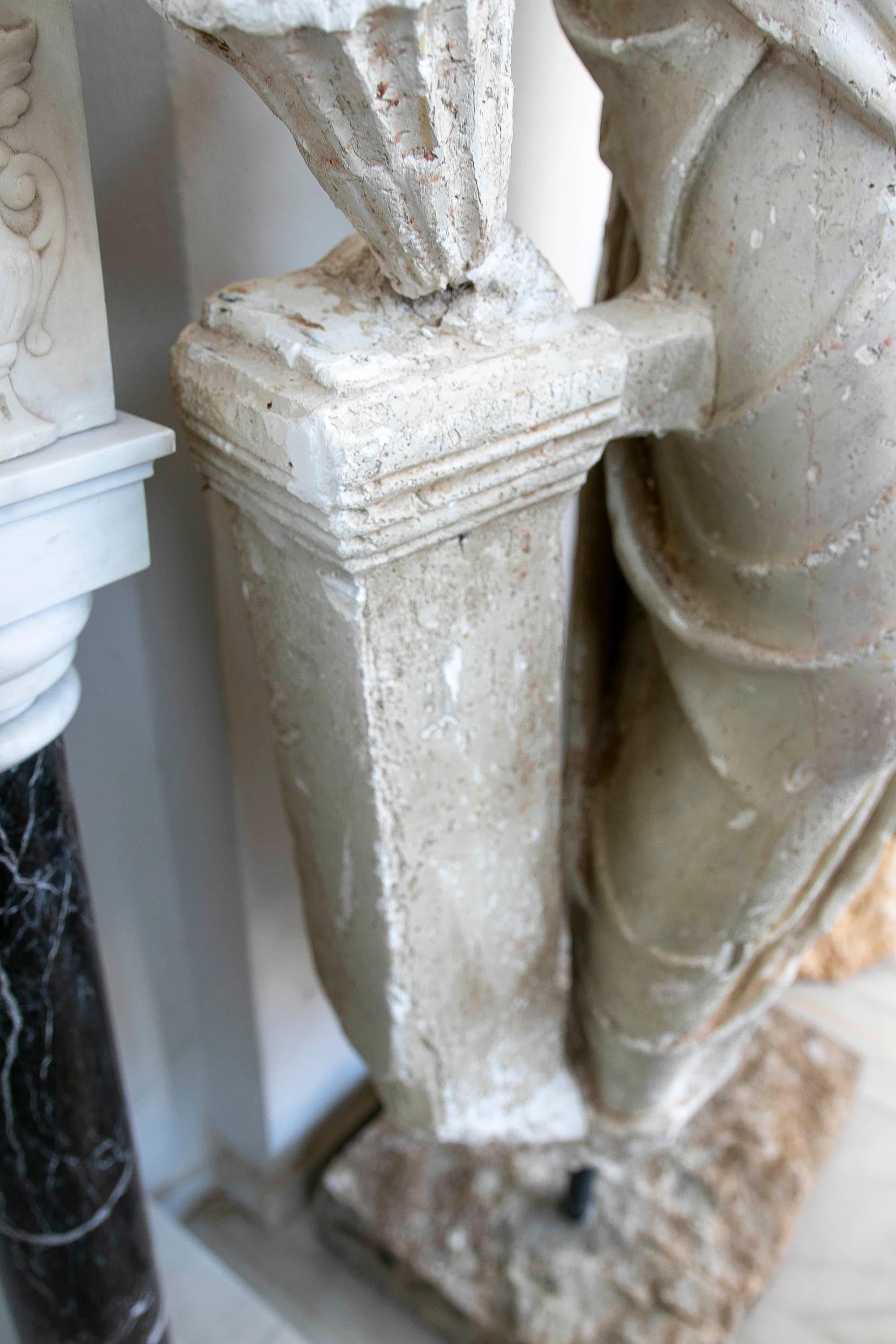 1930s Spanish Stucco Sculpture on a Stone Base For Sale 7